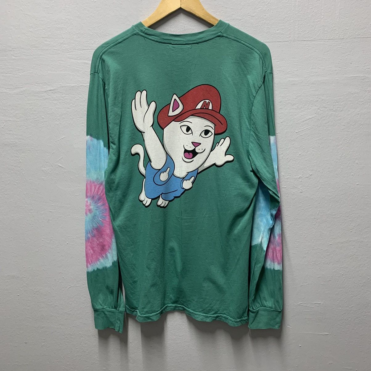 RIPNDIP Rip n Dip x Mario Size US M / EU 48-50 / 2 - 8 Thumbnail