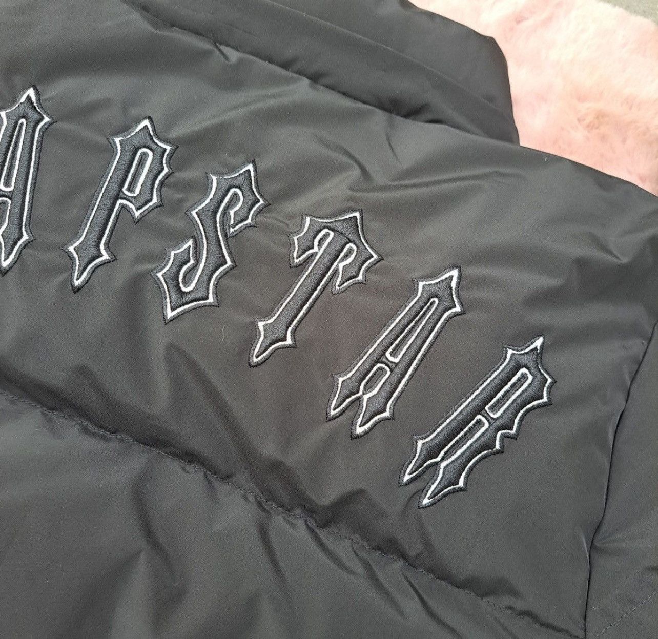 Trapstar London Trapstar London puffer Size US S / EU 44-46 / 1 - 5 Thumbnail