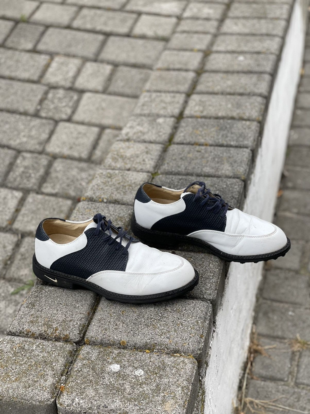 Nike Vintage leather Nike golf sneakers Size US 8.5 / EU 41-42 - 1 Thumbnail