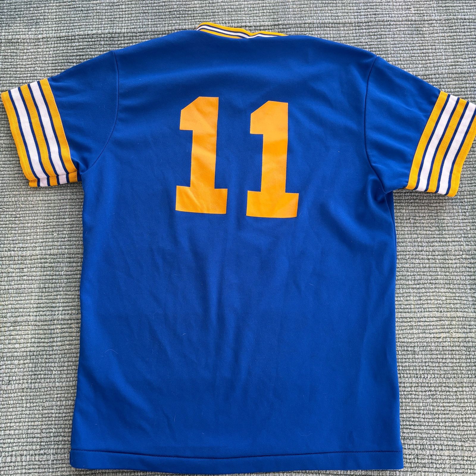 Vintage Vintage 70s or 80s nylon blue and yellow H&B jersey shirt Size US M / EU 48-50 / 2 - 5 Thumbnail