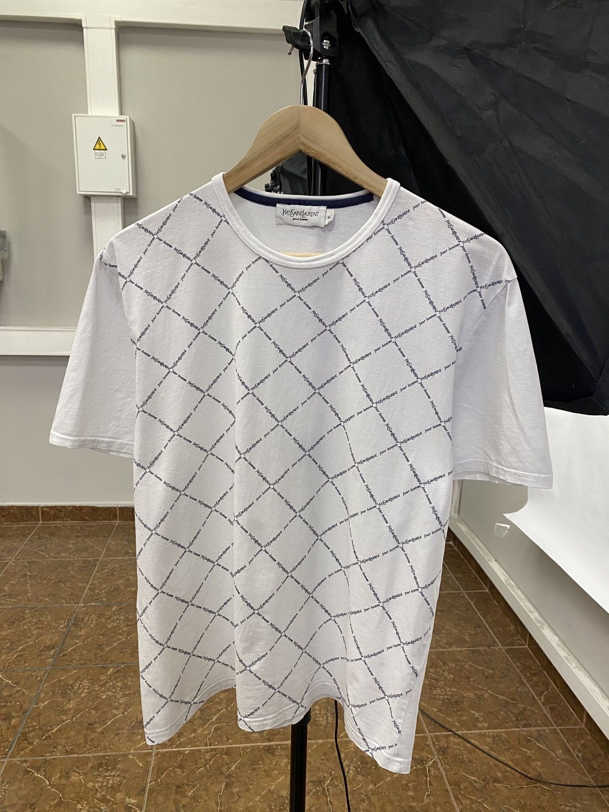 Yves Saint Laurent Vintage 90s Yves Saint Laurent YSL T-Shirt rare retro hype Size US M / EU 48-50 / 2 - 1 Thumbnail