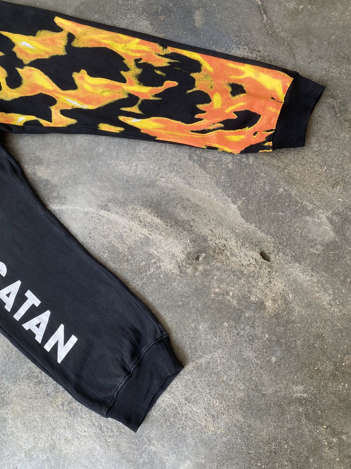Vintage Vintage Team Satan 666 Flame Jogger Pants Size US 32 / EU 48 - 4 Thumbnail