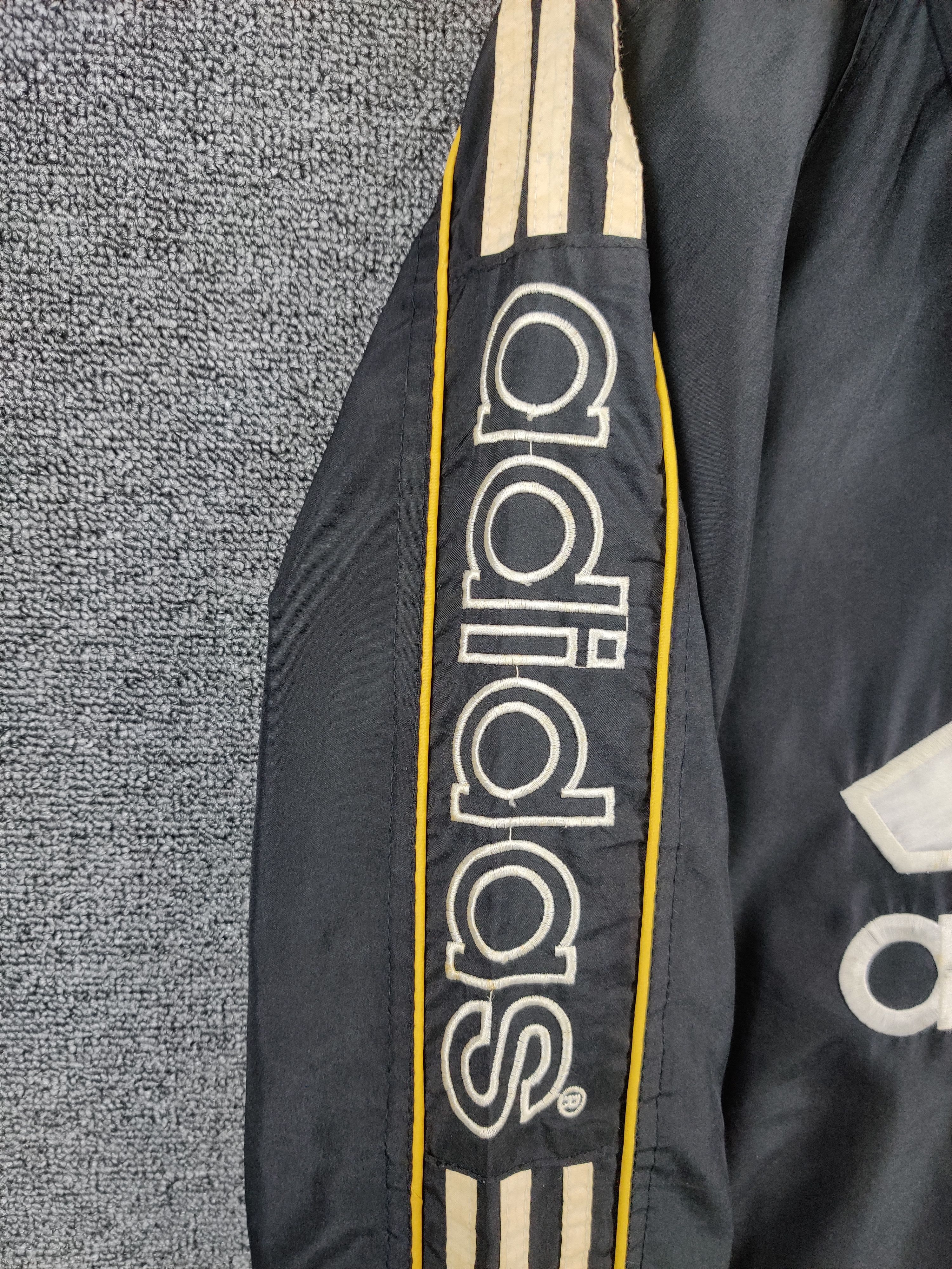 Adidas Vintage Adidas Windbreaker Light Jacket Size US XL / EU 56 / 4 - 4 Thumbnail