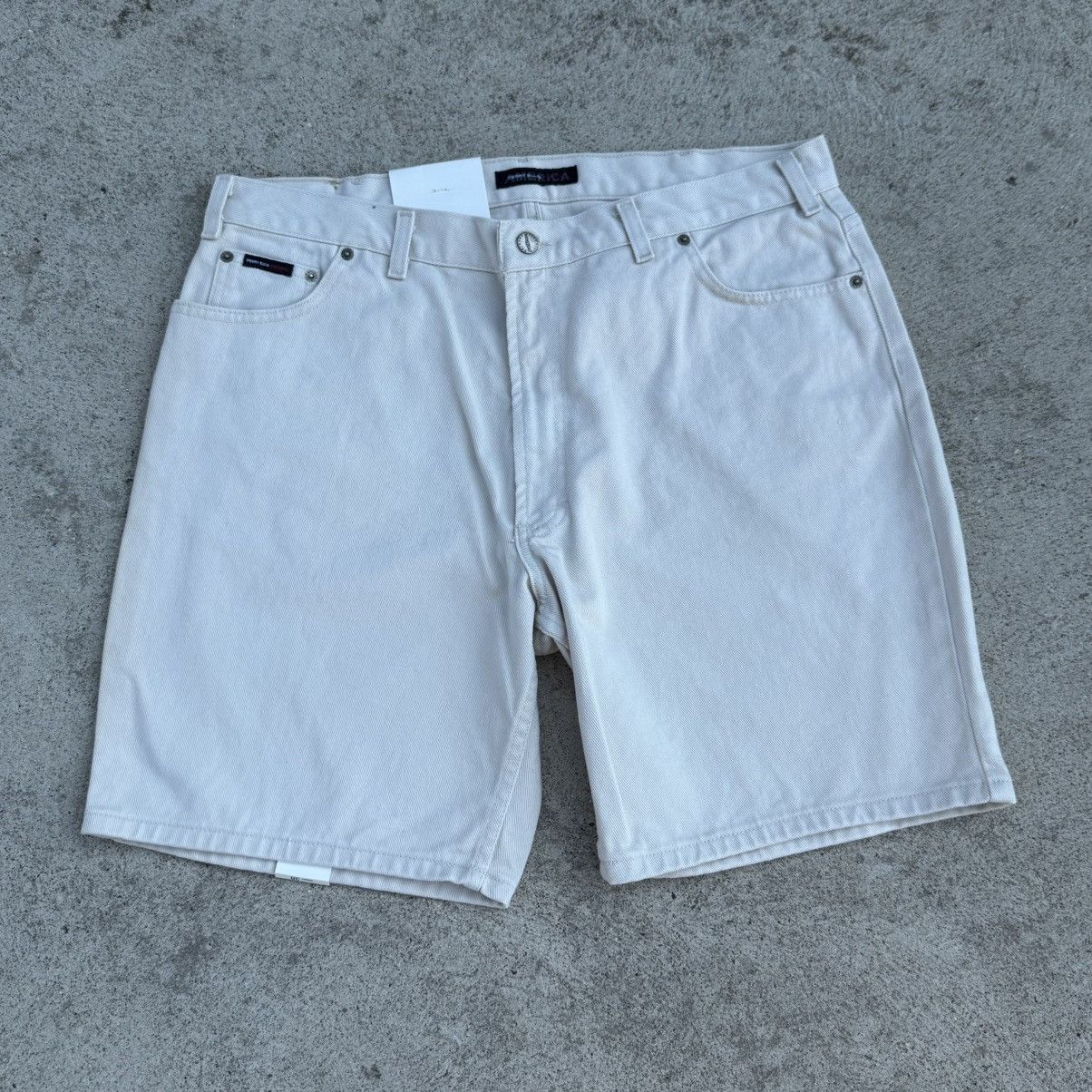 Perry Ellis Perry Ellis America Men’s Denim Shorts Y2K Deadstock Size 38 Size US 38 / EU 54 - 2 Thumbnail
