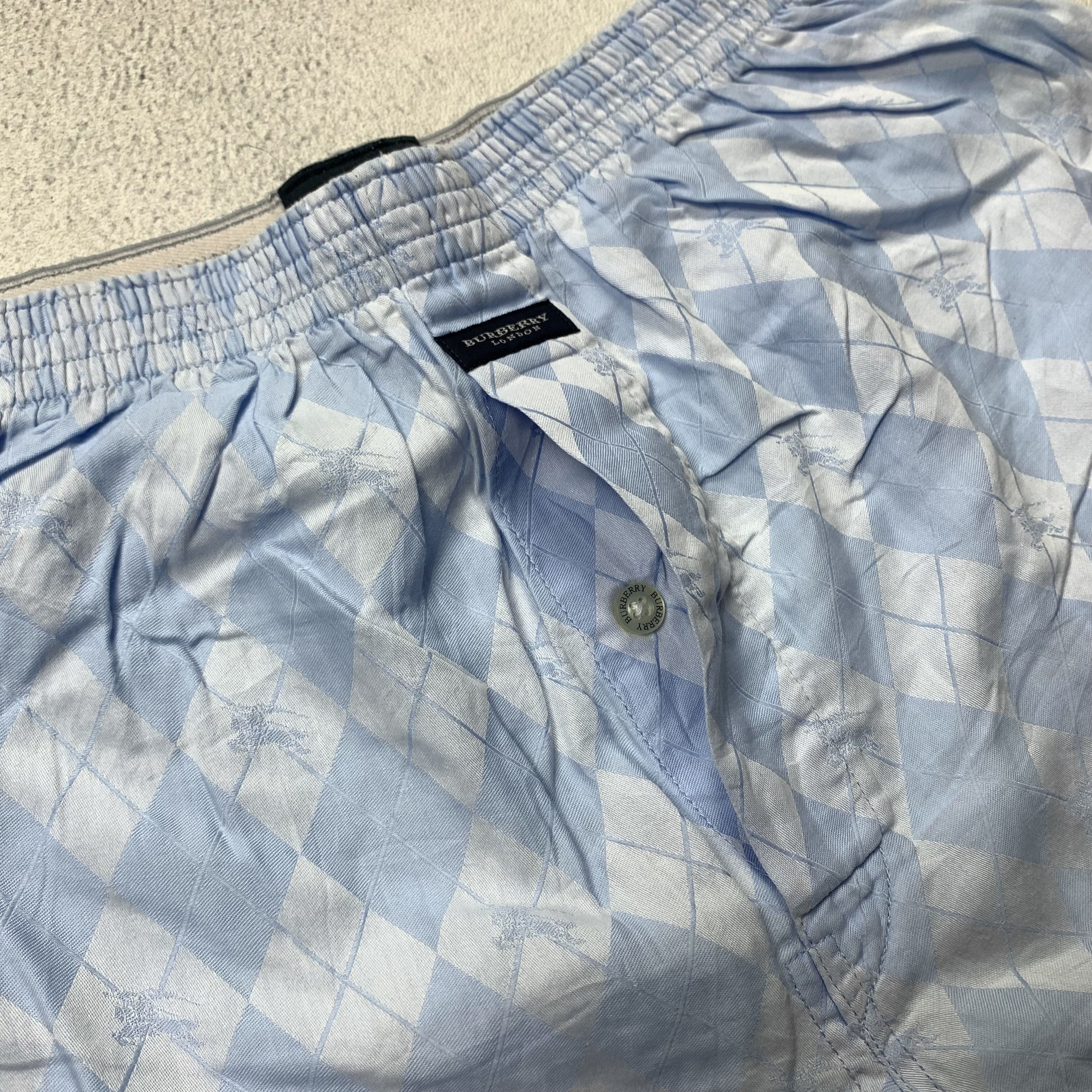 Burberry Burberry Boxer Short Pants Underwear Size US 32 / EU 48 - 2 Thumbnail