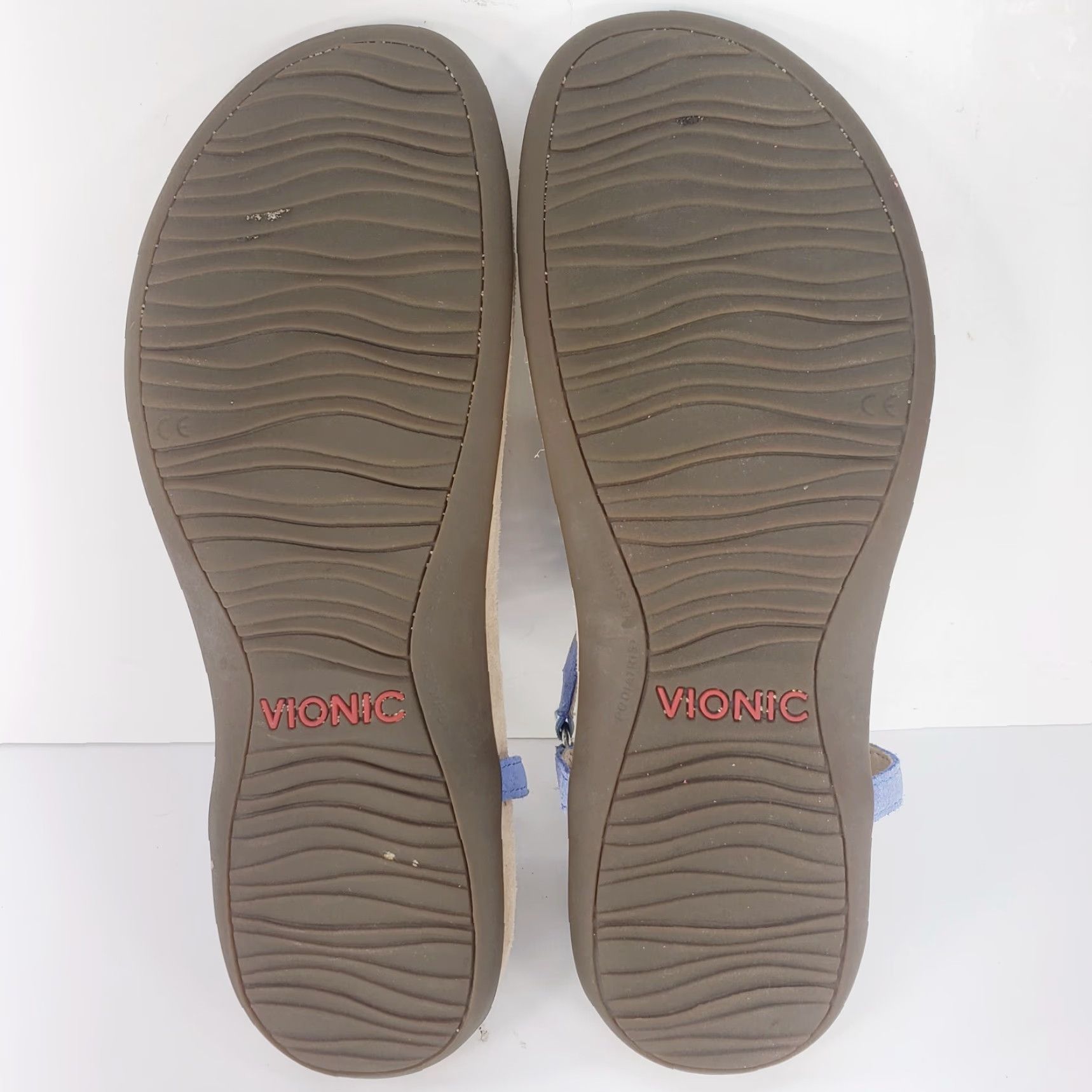 Vionic Vionic Kiera T Strap Womens 9.5 Periwinkle Blue Perforated Faux Leather Sandals Size US 10 / IT 40 - 7 Thumbnail