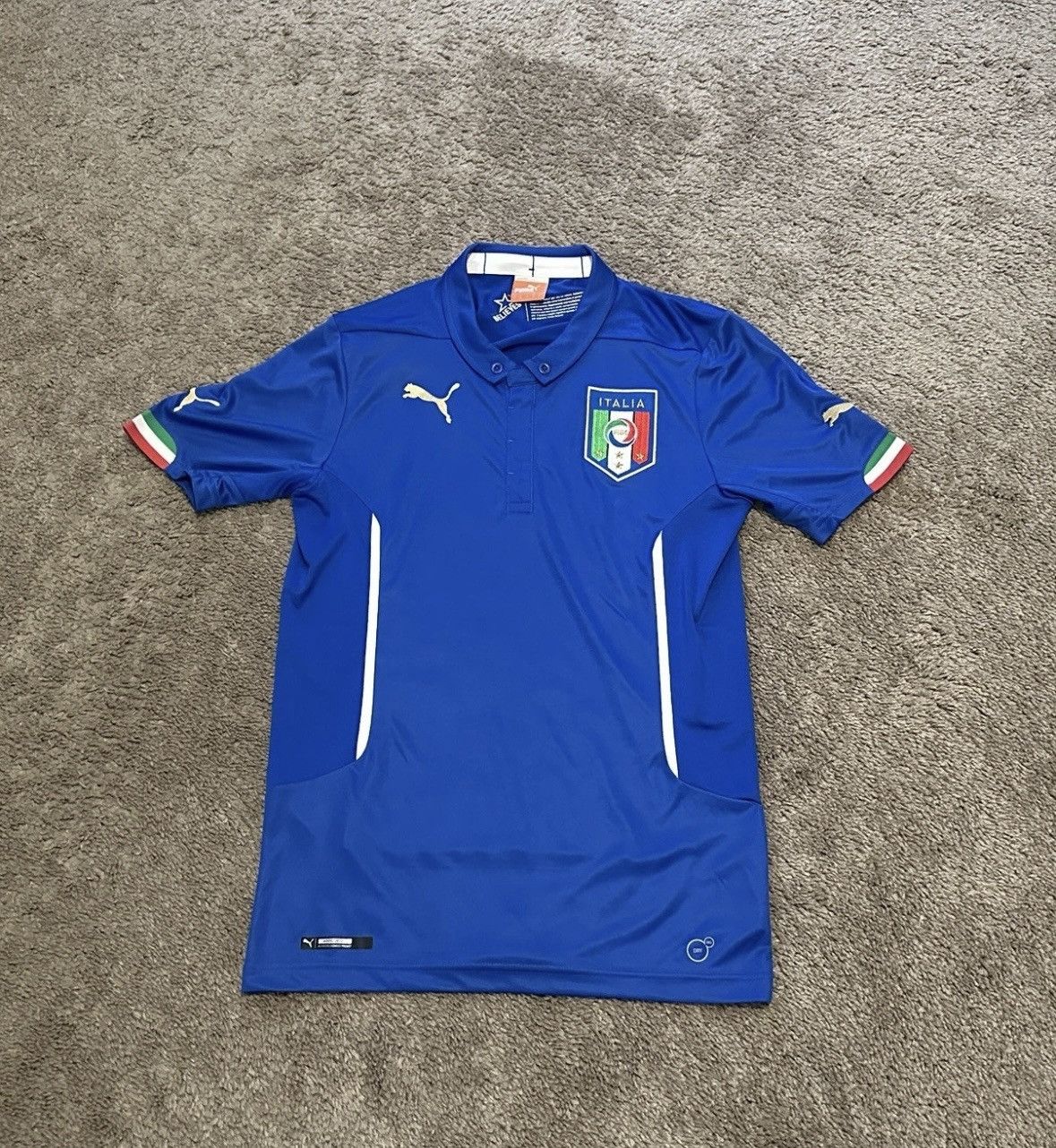 Puma Vintage Italy Puma Soccer Jersey Size US S / EU 44-46 / 1 - 1 Thumbnail