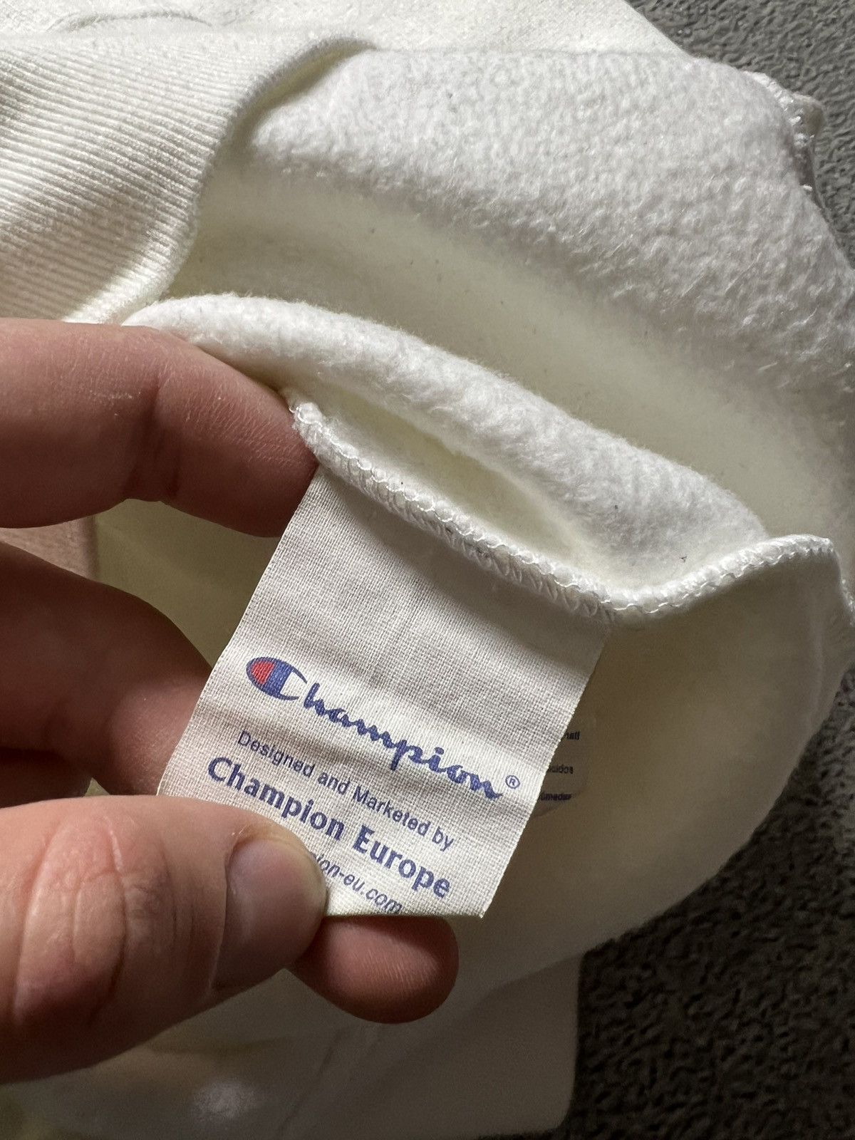 Champion × Vintage Vintage Y2k Champion 🤍 Spell Out Big Logo Sweatshirt 90’s Size US M / EU 48-50 / 2 - 10 Thumbnail