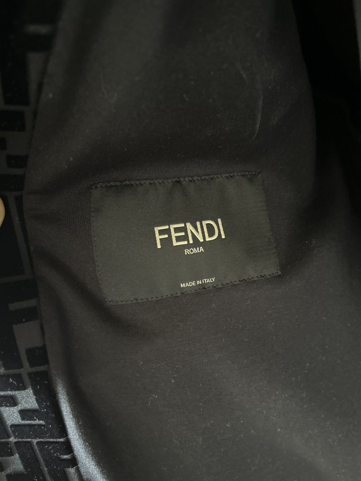 Fendi Fendi hologram Size US M / EU 48-50 / 2 - 4 Thumbnail
