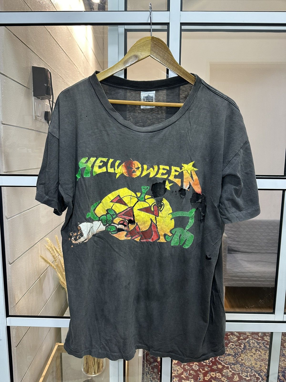image of Band Tees x Tour Tee Vintage Distressed 1991 Helloween ‘Pumpkin Lottery’ Promo in Black (Size Large
