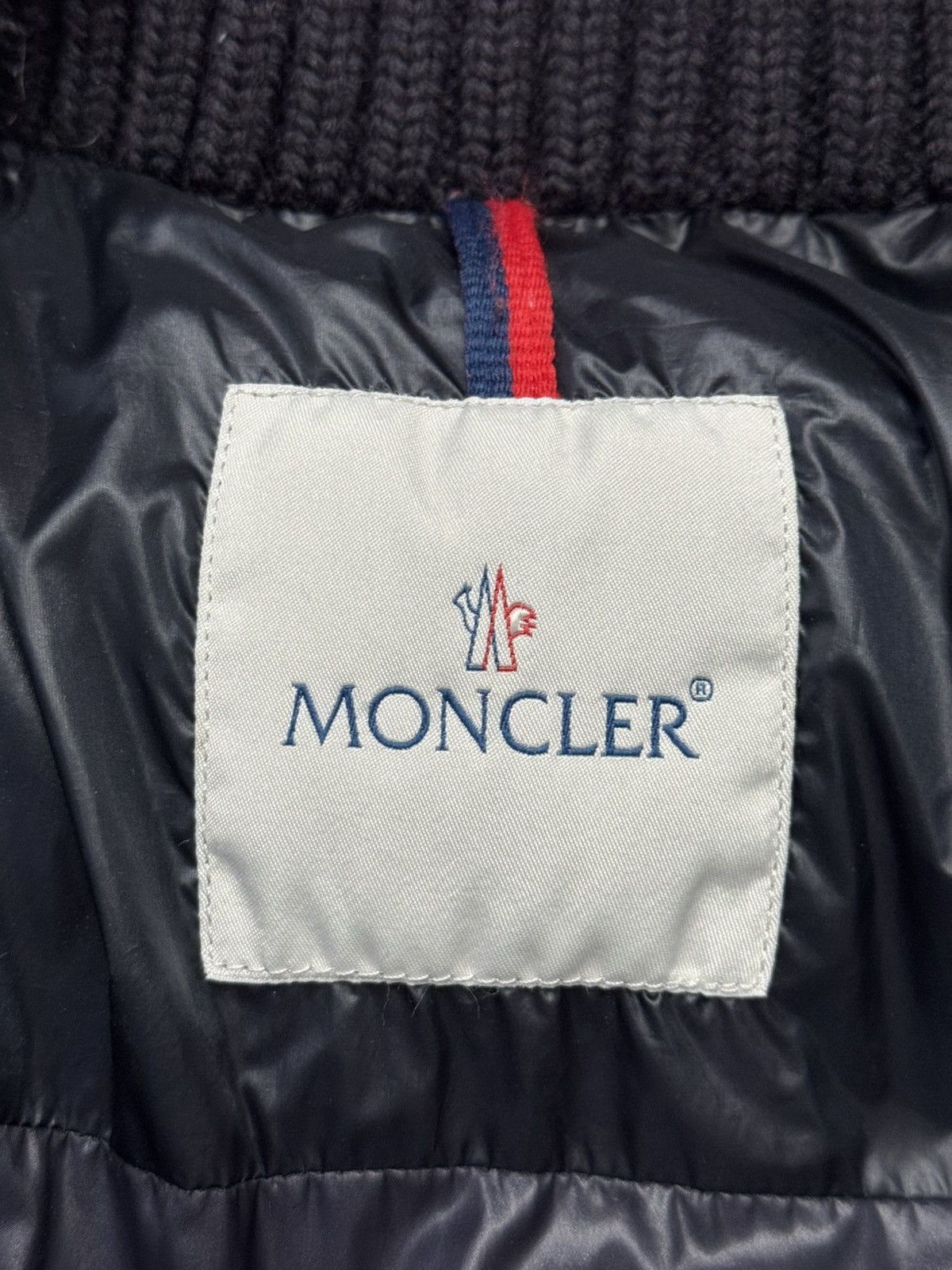 Moncler Moncler Hubert down jacket Size US L / EU 52-54 / 3 - 15 Thumbnail