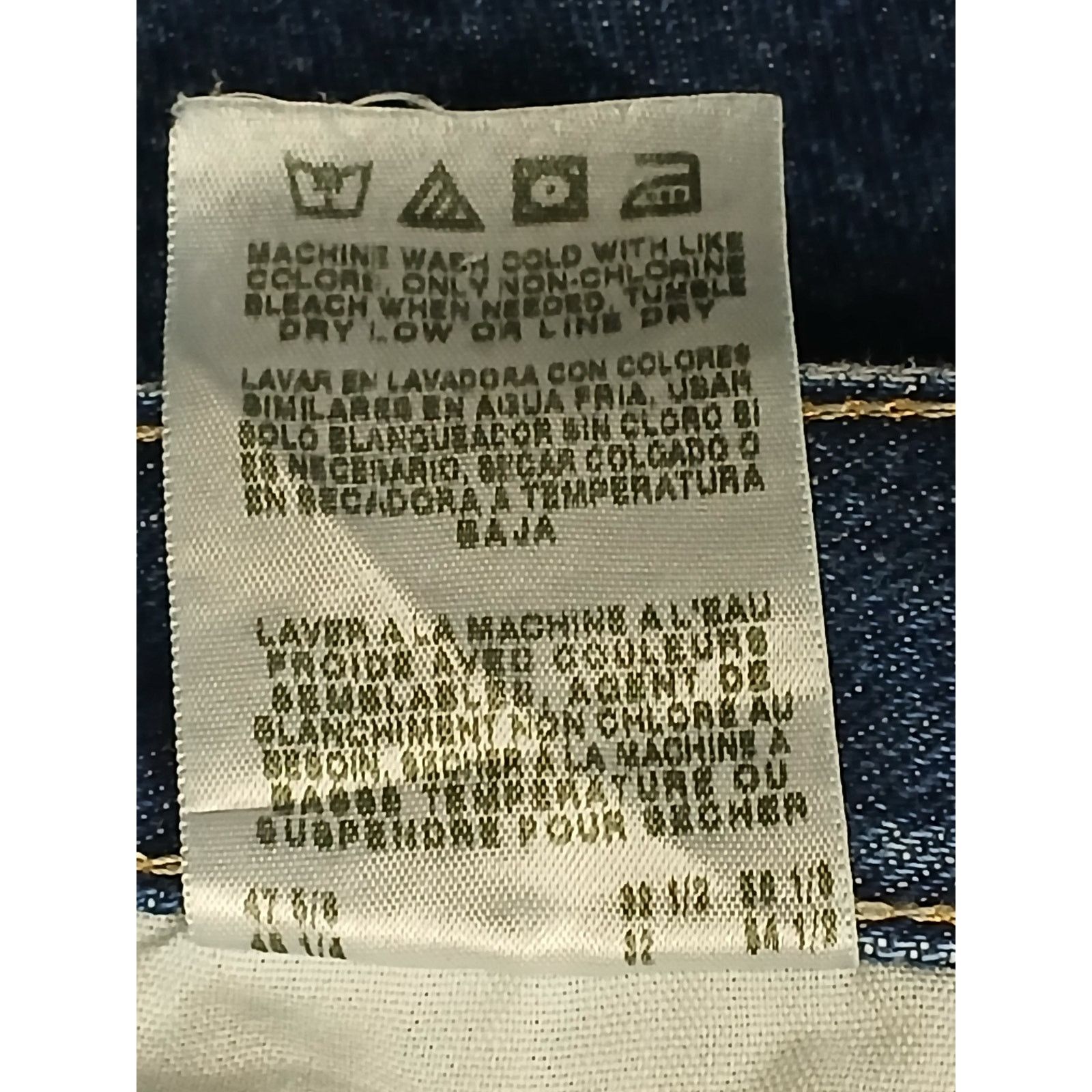 Wrangler Wrangler (46x32) Rugged Relaxed Straight Blue Denim Jeans Size US 30 / EU 46 - 8 Thumbnail
