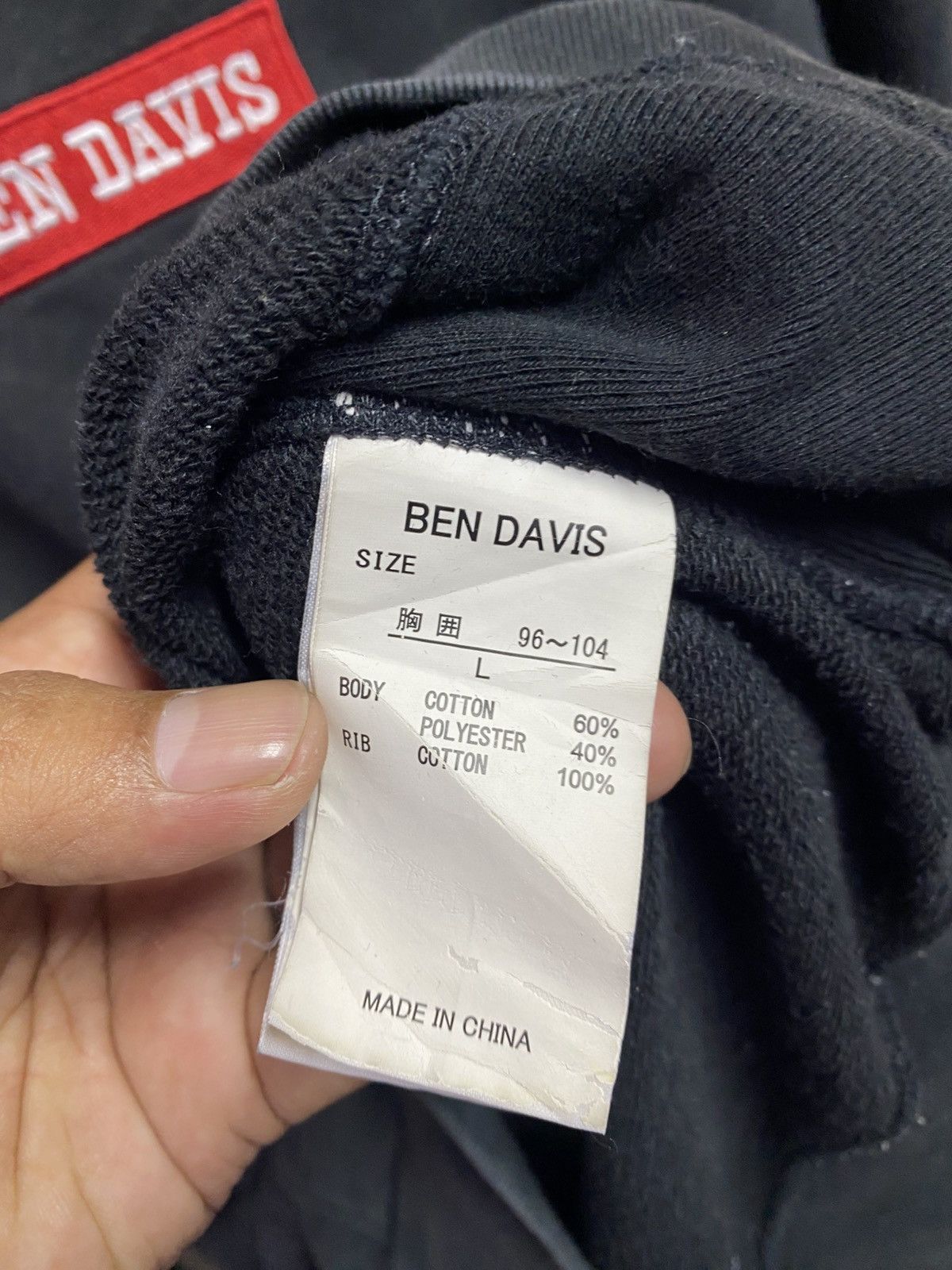 Ben Davis Ben Davis pullover hoodie gorilla logo patches on sleeves. Size US XL / EU 56 / 4 - 5 Thumbnail