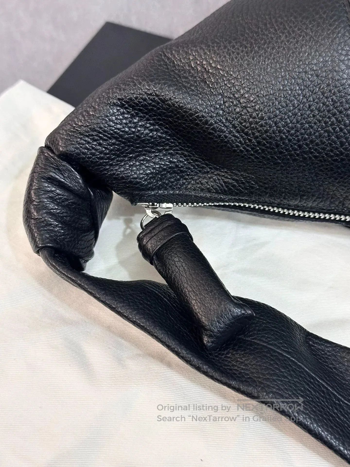 Lemaire Lemaire Black Croissant Bag. Size ONE SIZE - 8 Thumbnail