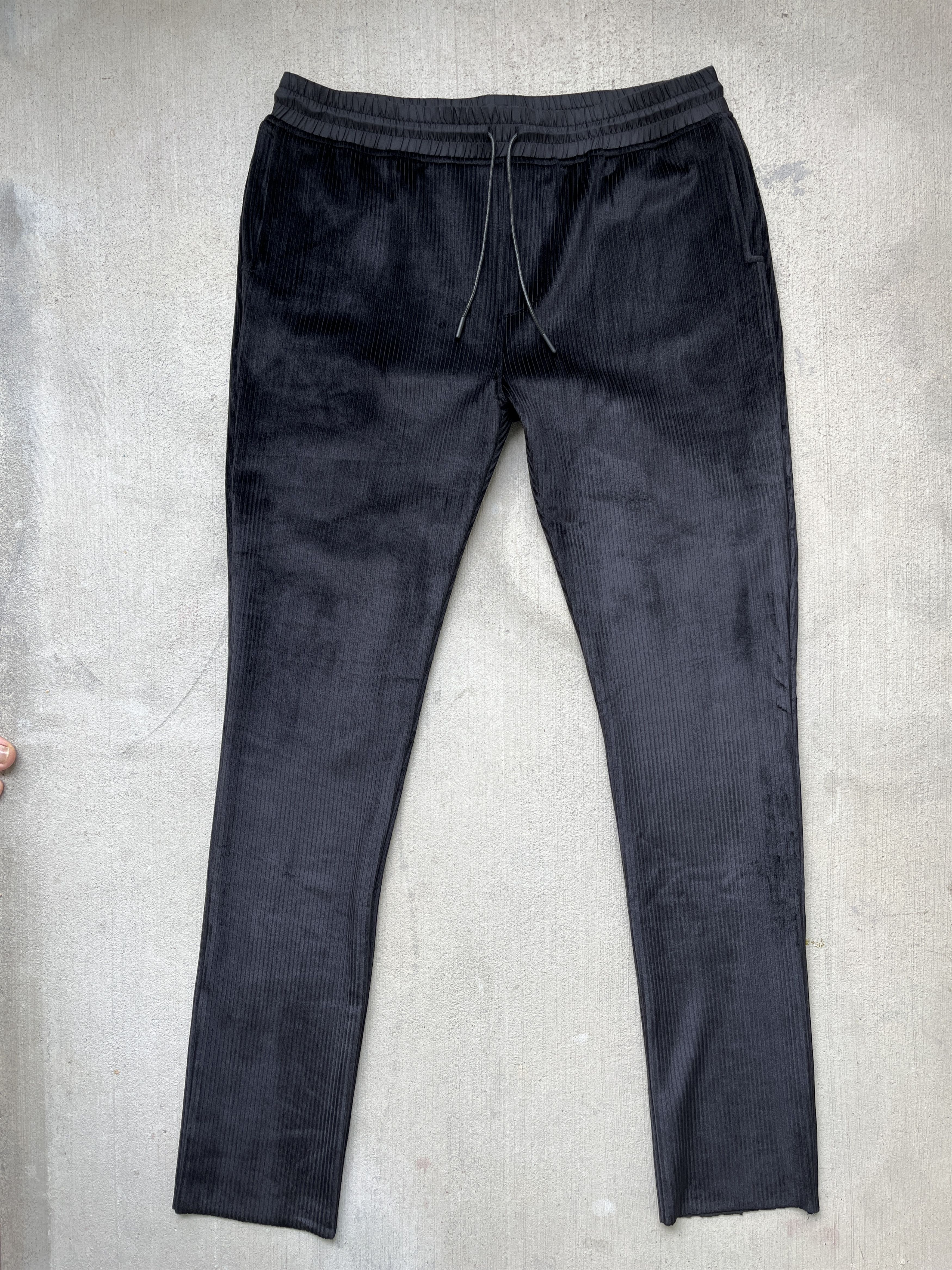Rta RTA Velour Corduroy Pants Black Size XL Size US 34 / EU 50 - 1 Thumbnail