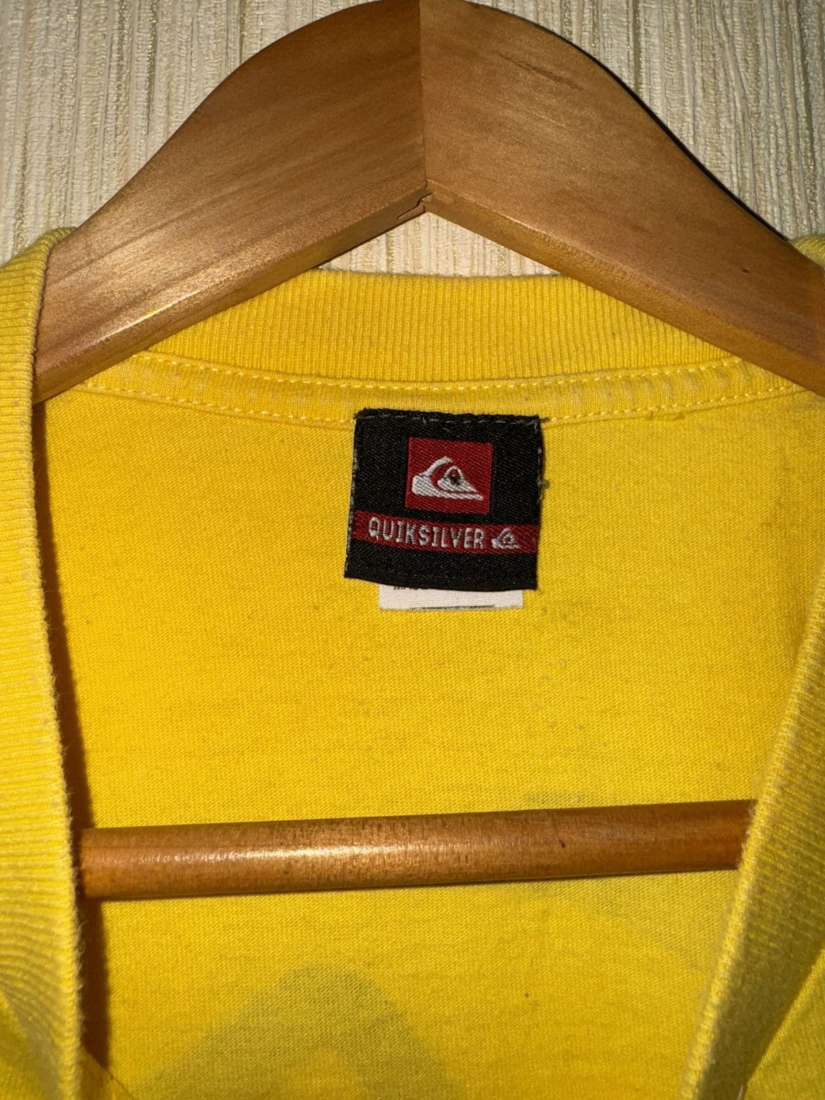 Quicksilver × Quiksilver × Vintage Quiksilver vintage big logo tee size L Size US L / EU 52-54 / 3 - 8 Thumbnail