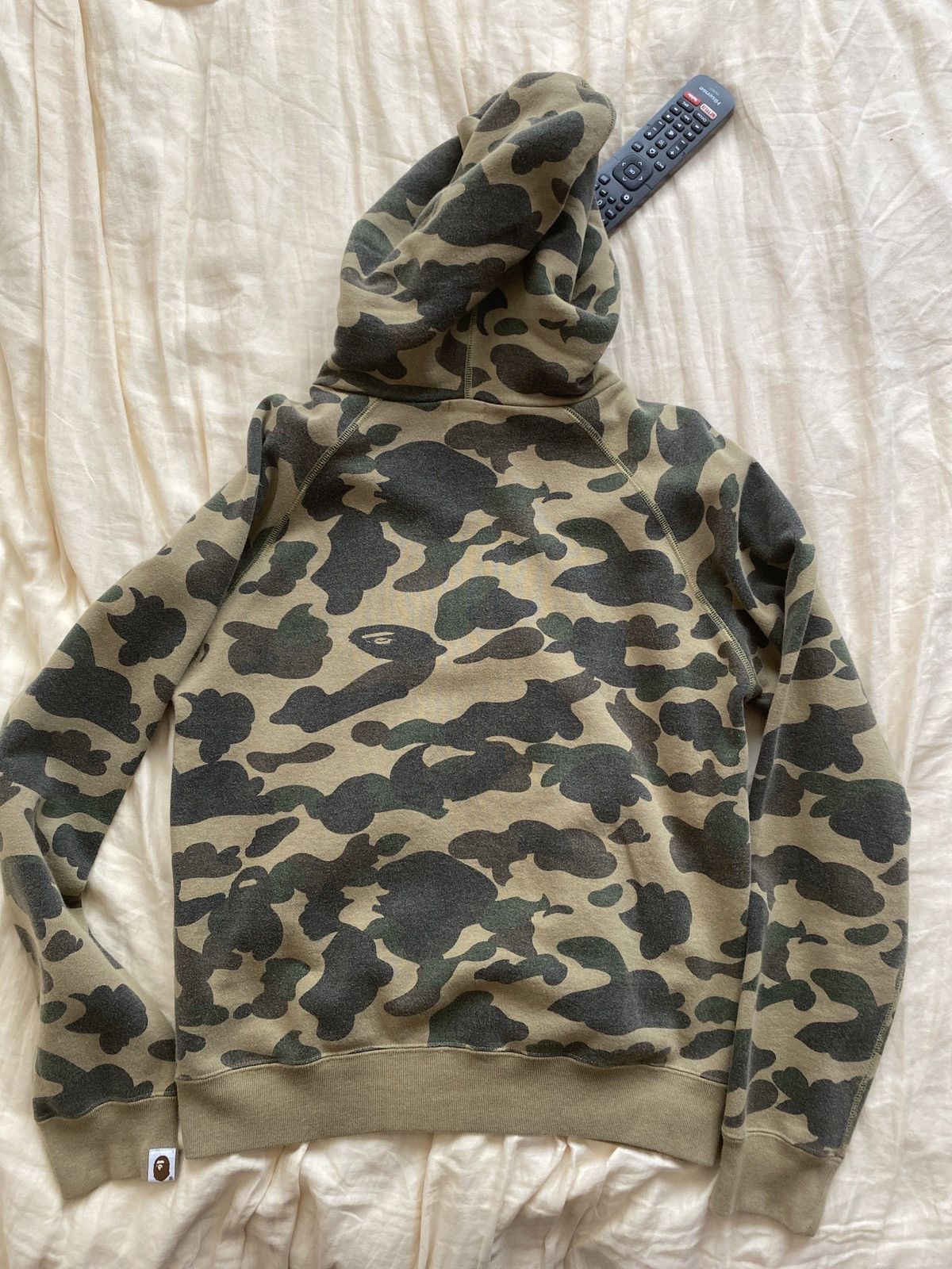 Bape × Swarovski Bape x Swarovski 1st camo full zip hoodie Size US XS / EU 42 / 0 - 3 Thumbnail