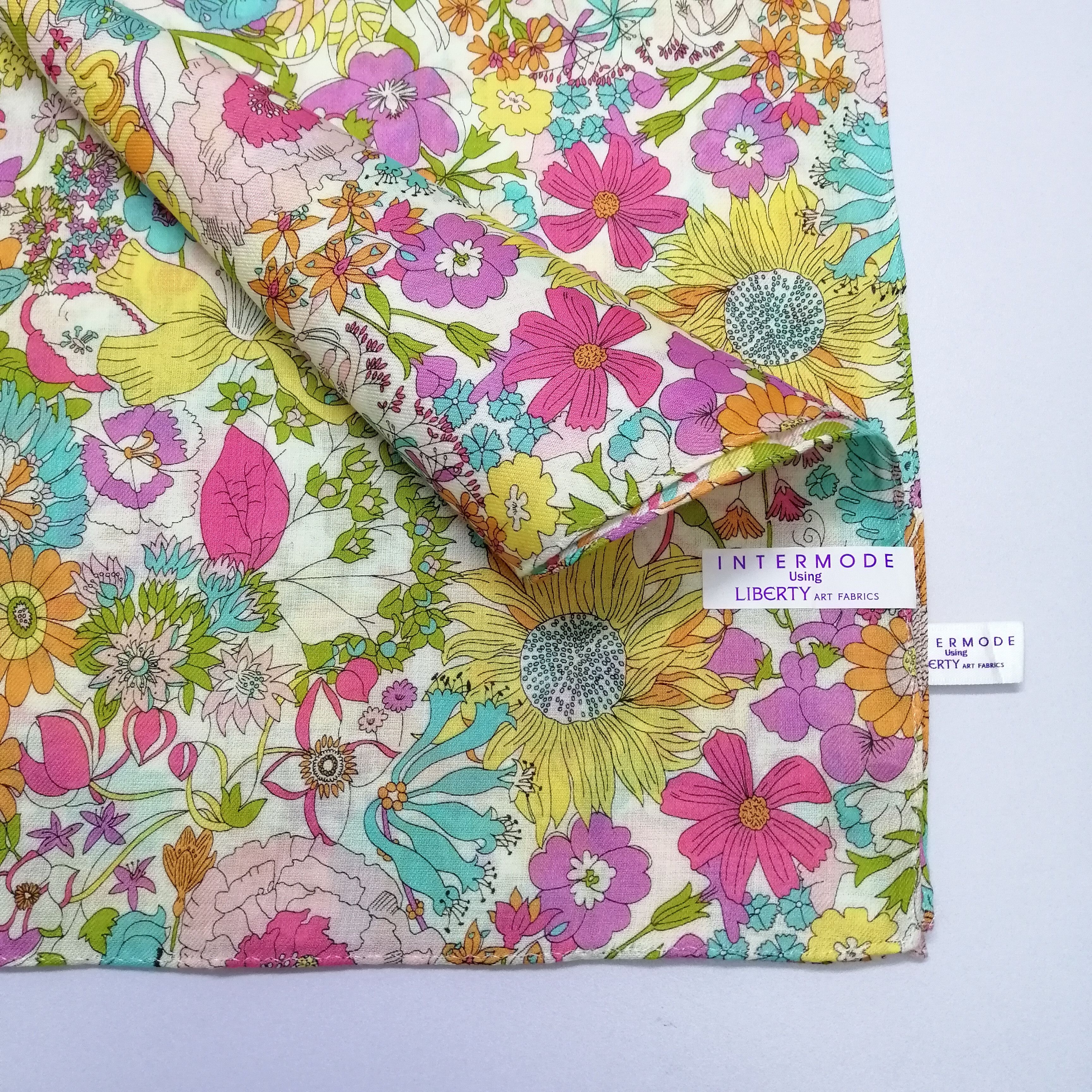 Liberty Liberty Handkerchief/Neckerchief/Scarves-KD1135 Size ONE SIZE - 5 Thumbnail
