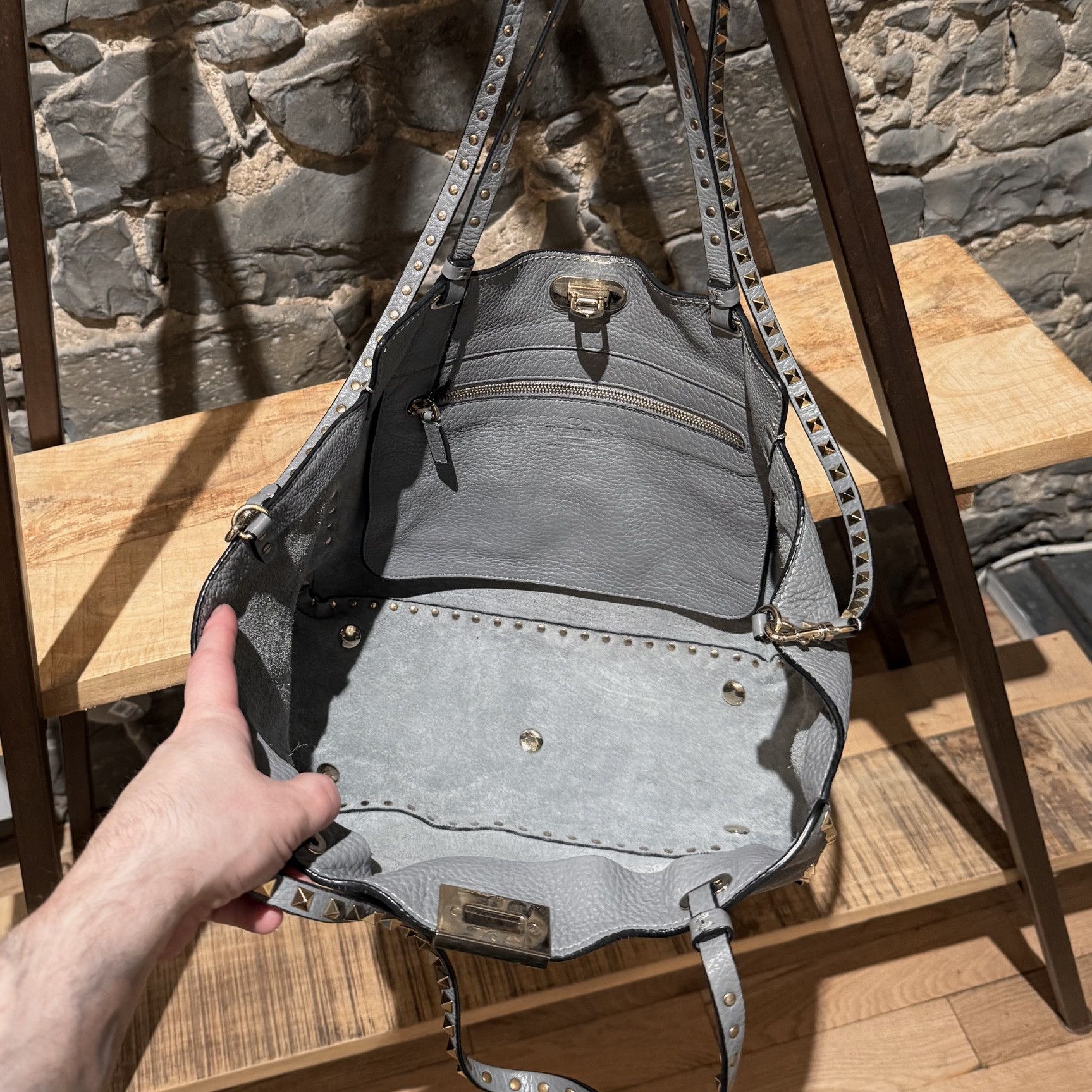Valentino Valentino Grey Leather Rockstud Medium Shopping Tote Size ONE SIZE - 10 Thumbnail