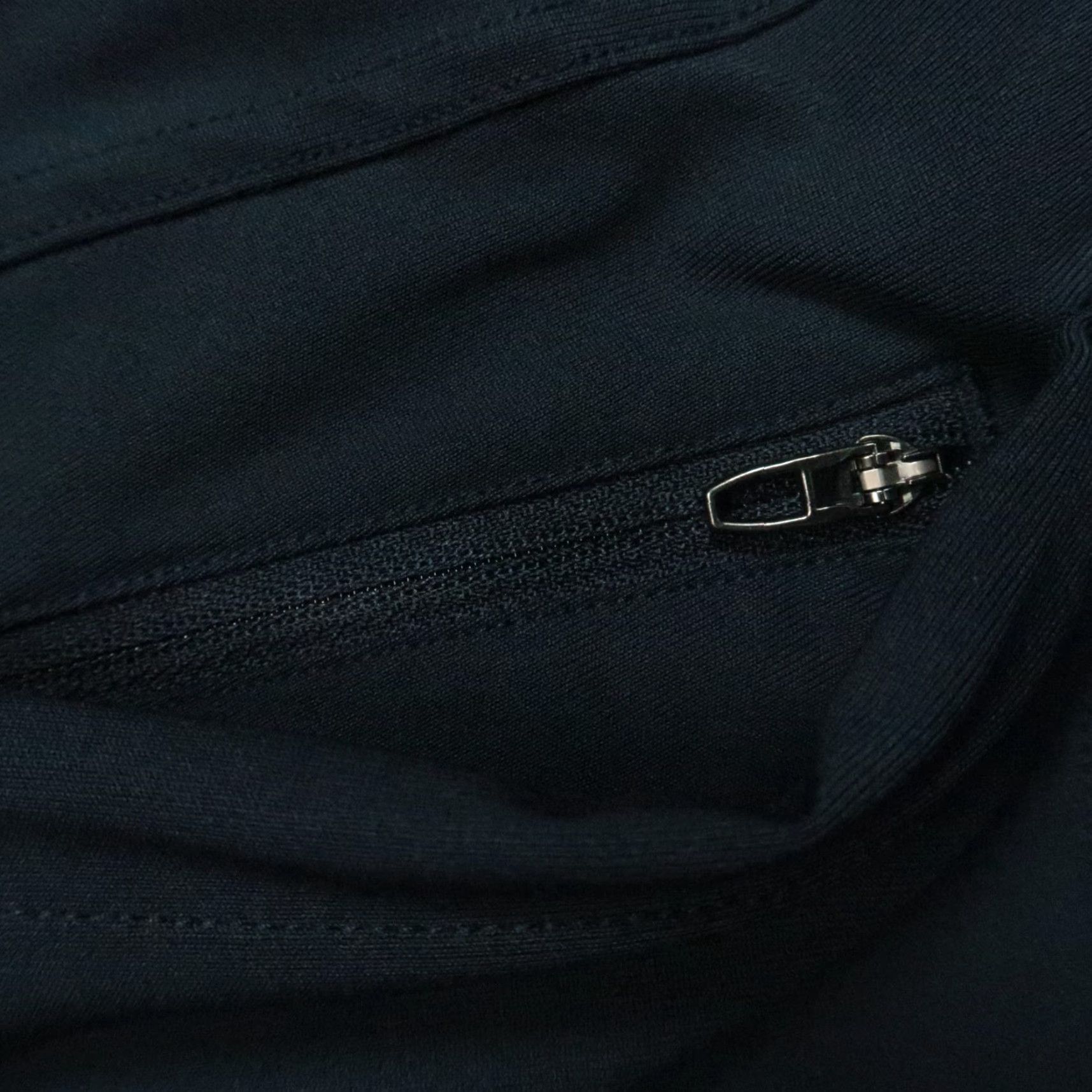 Lululemon Lululemon Pants Men 34x31 Blue ABC Classic Fit Zip Pocket Chino Warpstreme Size US 34 / EU 50 - 7 Thumbnail