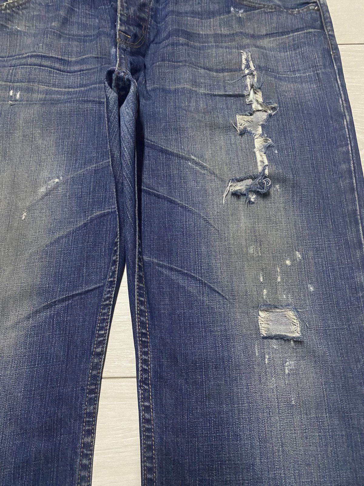Lee × Vivienne Westwood Vintage Lee Cooper Whisker Faded Wash Distressed Jeans Size US 38 / EU 54 - 8 Thumbnail
