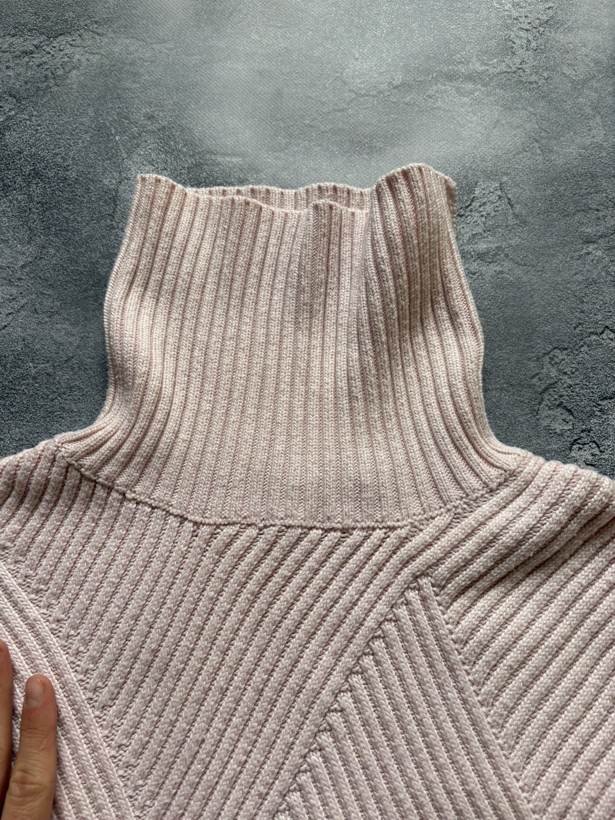 Loro Piana Vintage Loro Piana Luxury Pink Wool Knit Turtleneck Sweater Size S / US 4 / IT 40 - 7 Thumbnail