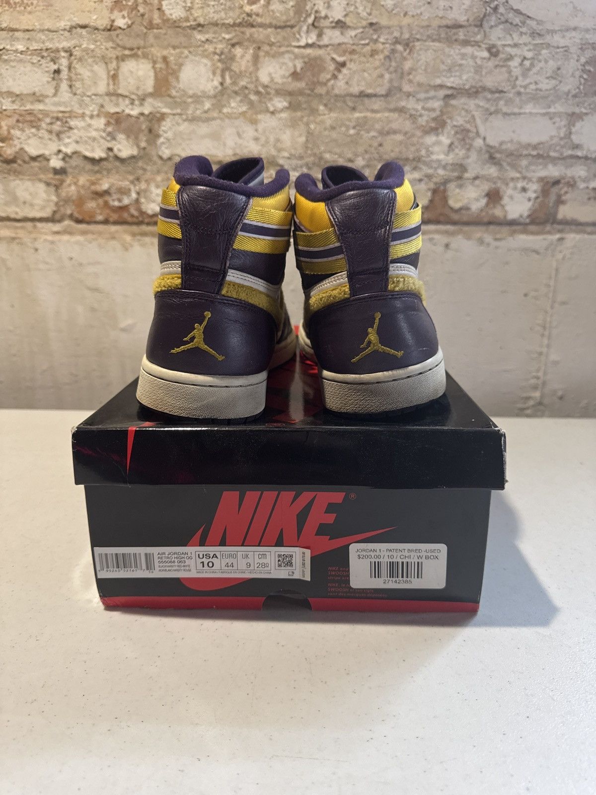 Jordan Brand Jordan 1 Retro High Strap Grand Purple Varsity Maize Size US 12 / EU 45 - 5 Thumbnail