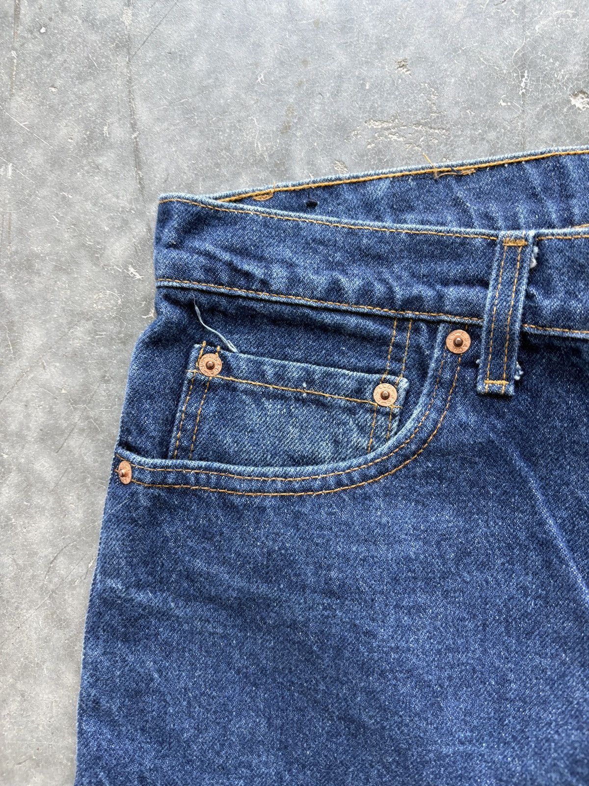 Levi's Vintage 80s Levis 505 XX Dark Wash Jeans 36x34 Size US 36 / EU 52 - 4 Thumbnail