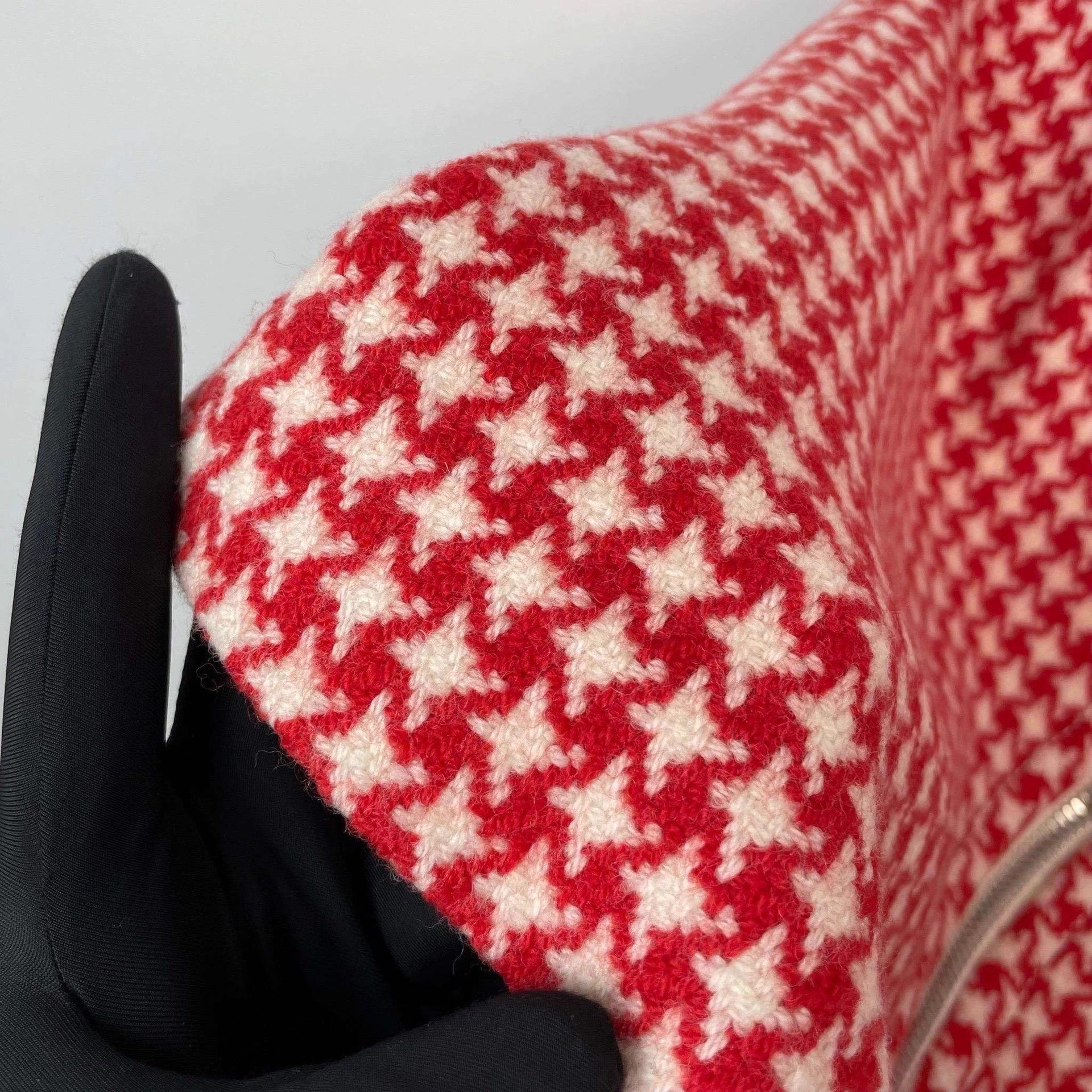 Prada Prada houndstooth red skirt 40 Size M / US 6-8 / IT 42-44 - 2 Thumbnail