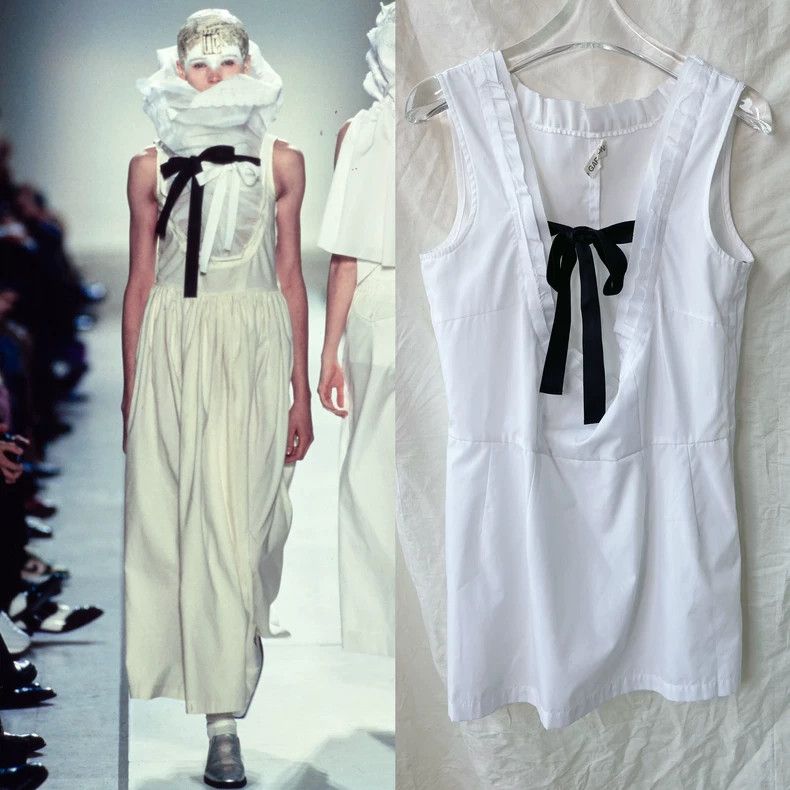 Comme des Garcons Comme Des Garcons Black bow-tie waistcoat with pinched U n Size M / US 6-8 / IT 42-44 - 1 Thumbnail
