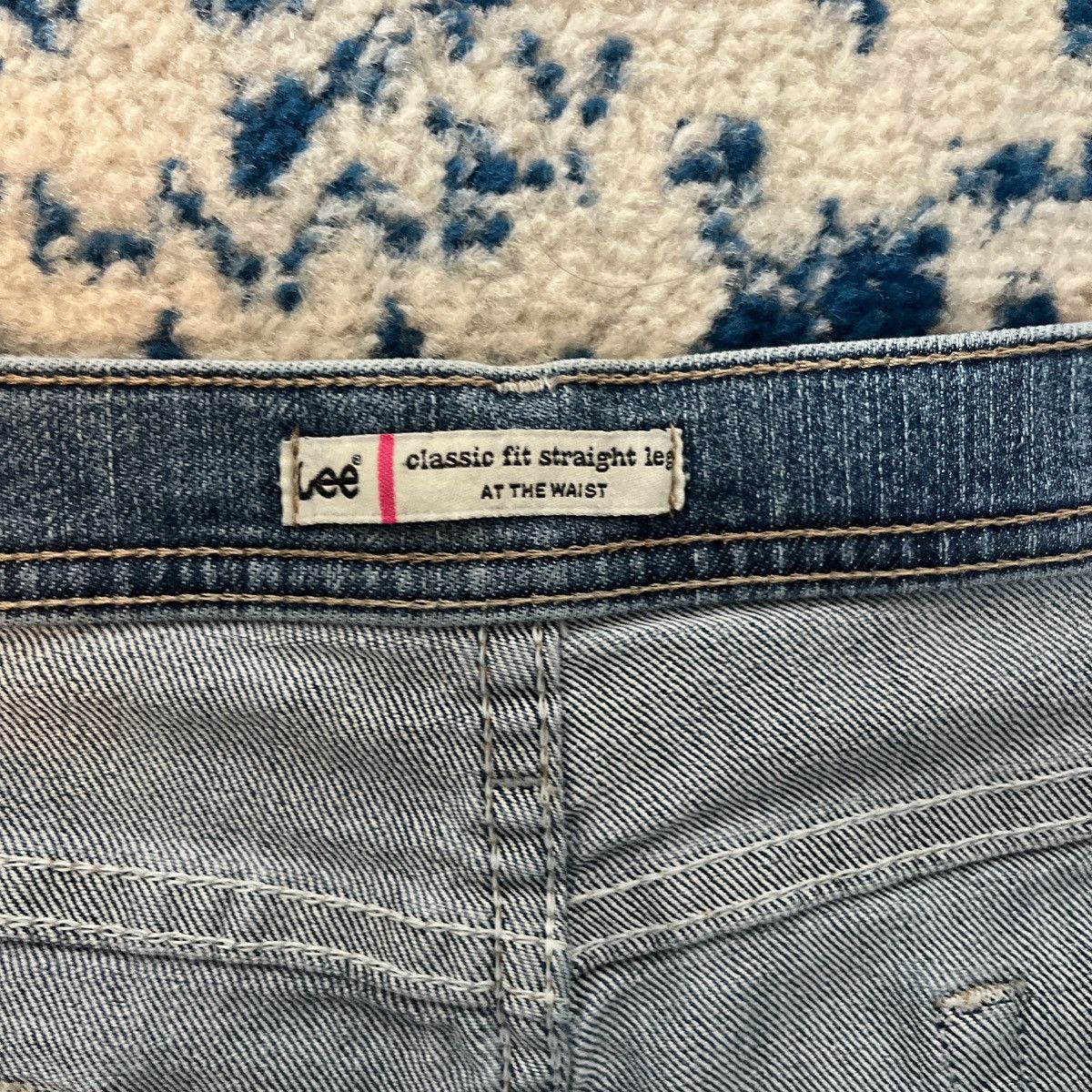 Lee Lee Classic Fit Straight Leg Jeans Size 18 Medium Wash Y2K Size 40" / US 18 - 3 Thumbnail