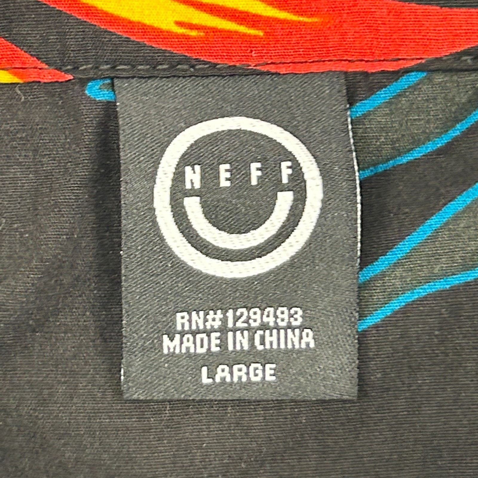 NEFF Neff Pool Sider Tiger Leopard Button Front Shirt Black L Size US L / EU 52-54 / 3 - 3 Thumbnail
