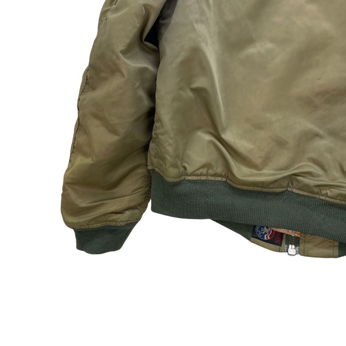 Buzz Rickson's 💥Vintage Distressed Bomber Ma 1 Mfg By JM Watkins Design Size US M / EU 48-50 / 2 - 10 Thumbnail