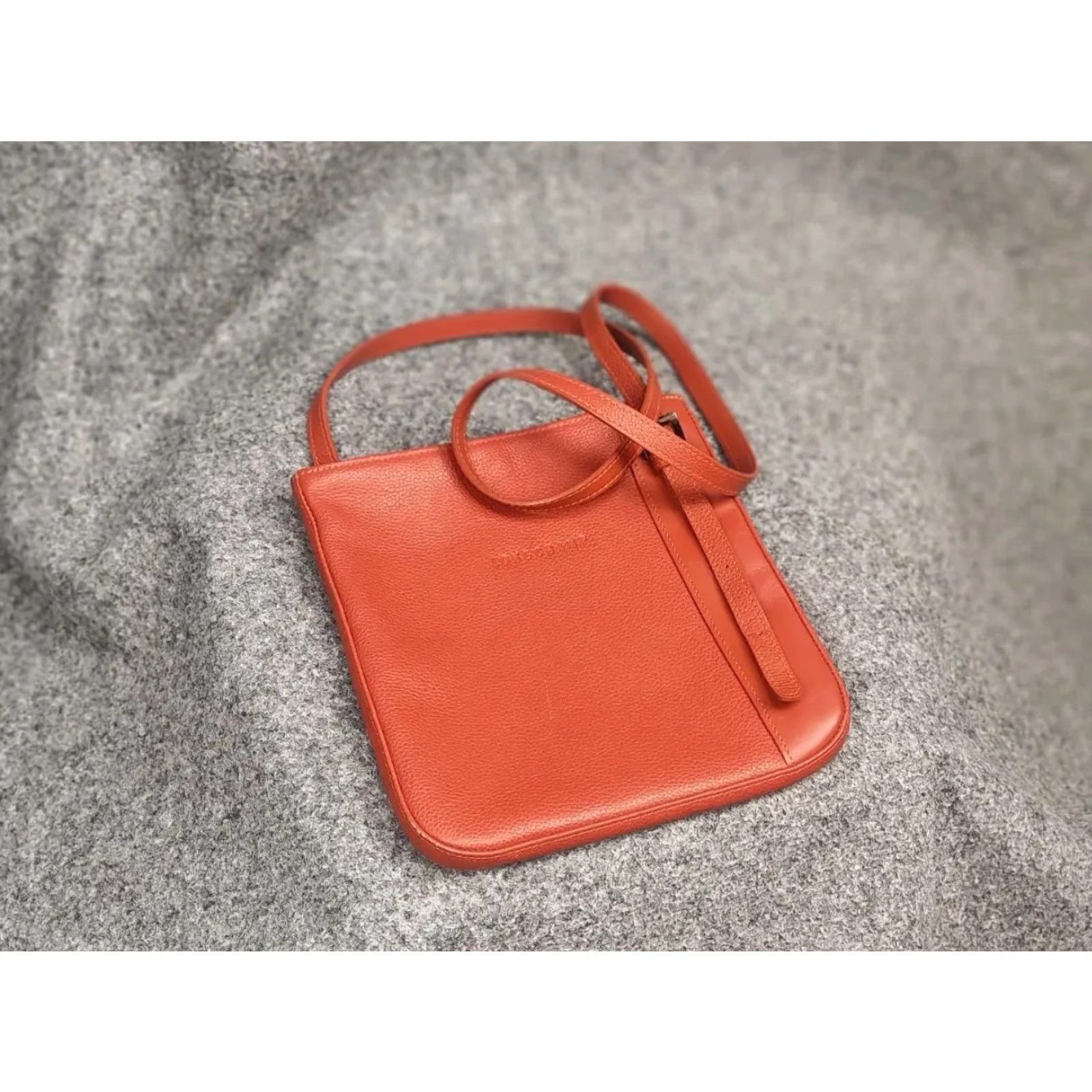 Longchamp VINTAGE Longchamp Design orange leather shoulder messenger Handbag Womens Luxure Size ONE SIZE - 3 Thumbnail