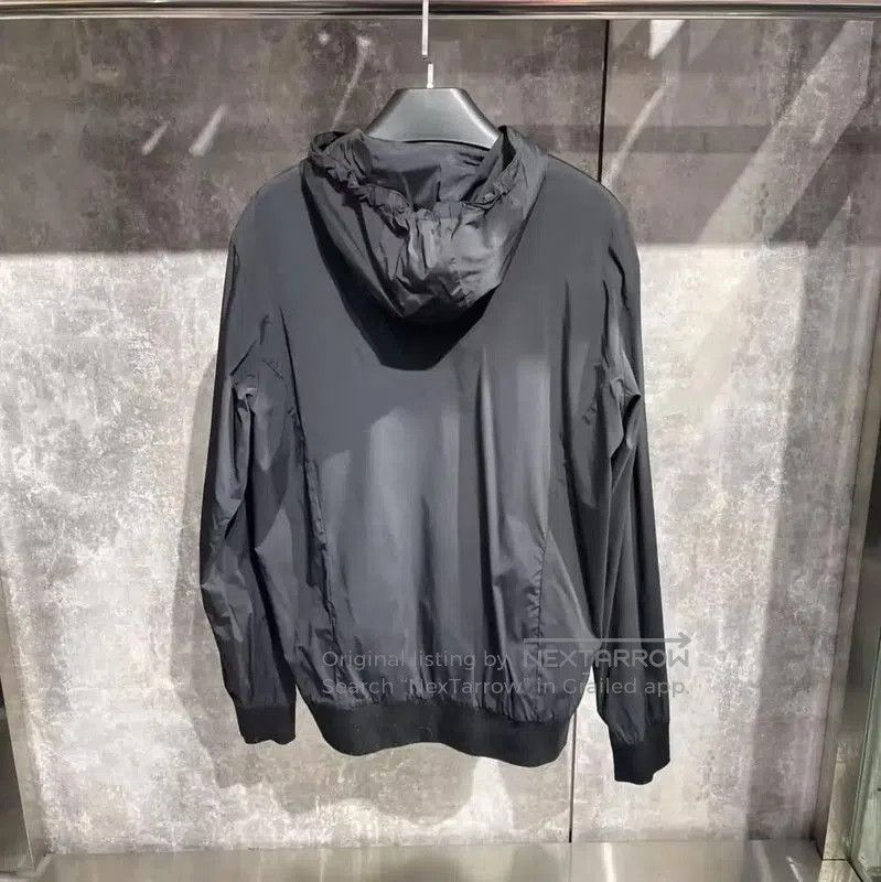 Fendi Fendi Black Cotton Women's Jacket . Size L / US 10 / IT 46 - 4 Thumbnail
