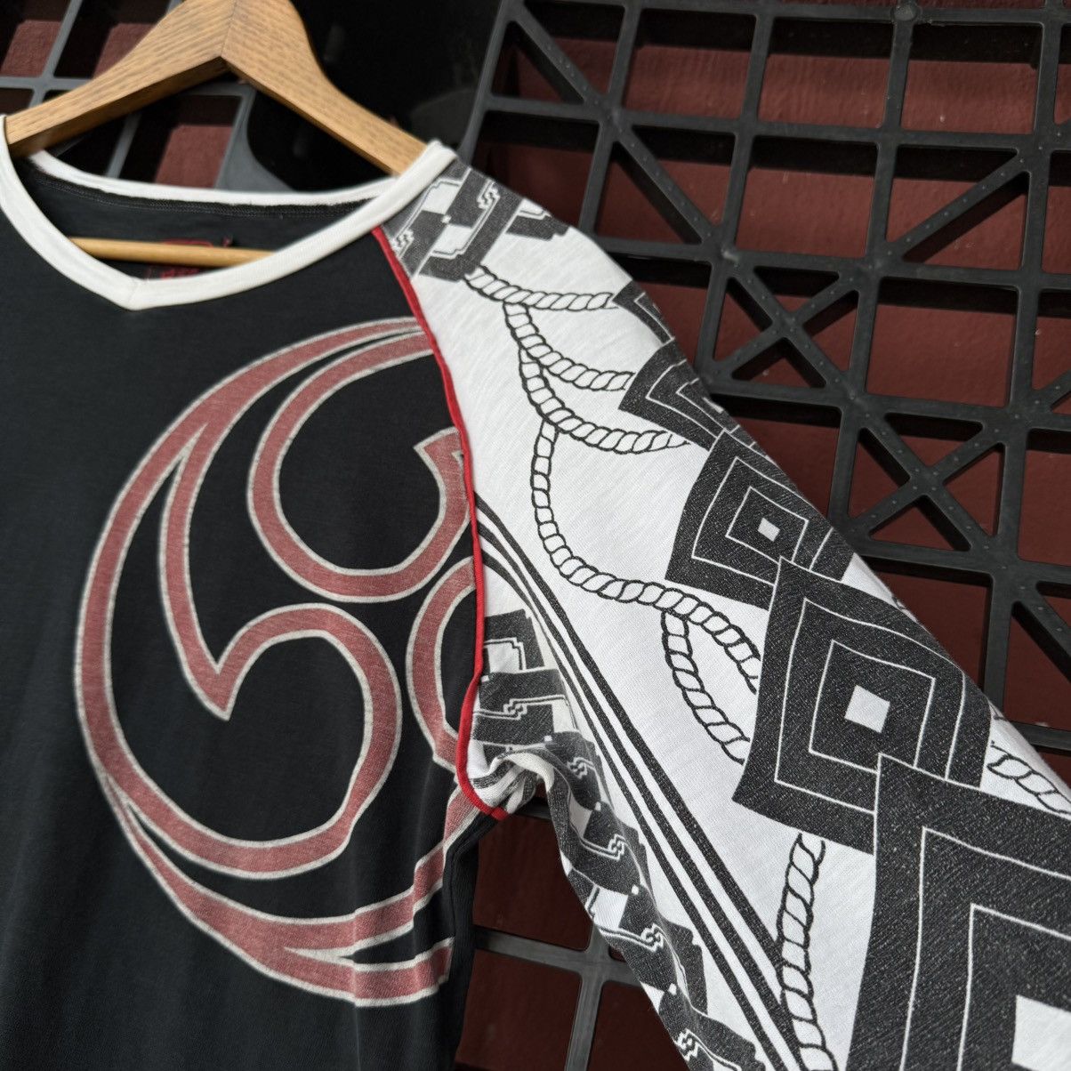 Japanese Brand Vintage Japan Thief Diary Caligraphy Patch Tee Size US M / EU 48-50 / 2 - 7 Thumbnail