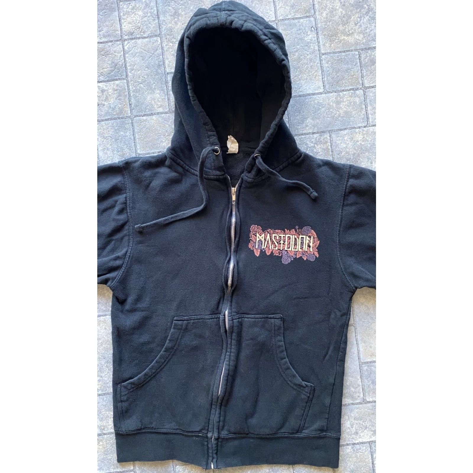 Vintage VINTAGE 2015 Mastodon Hoodie Men’s Small Independent Trading Company Floral Skull Black Full Zip Mens S Size US S / EU 44-46 / 1 - 4 Thumbnail