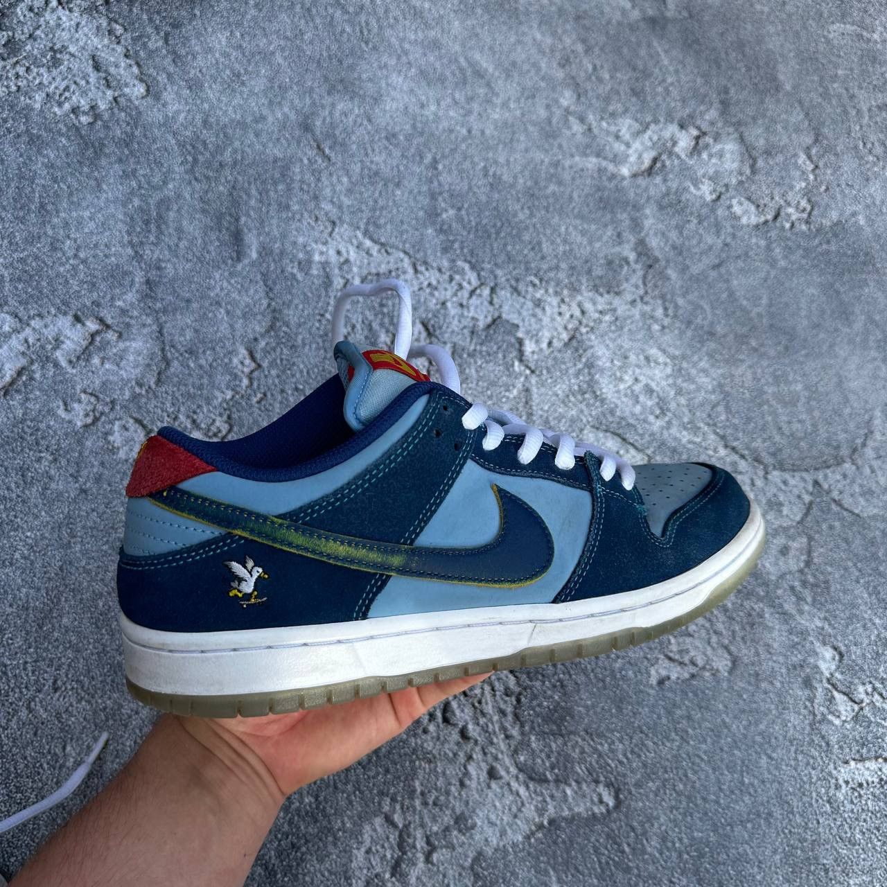 Nike SB Dunk Low sneakers