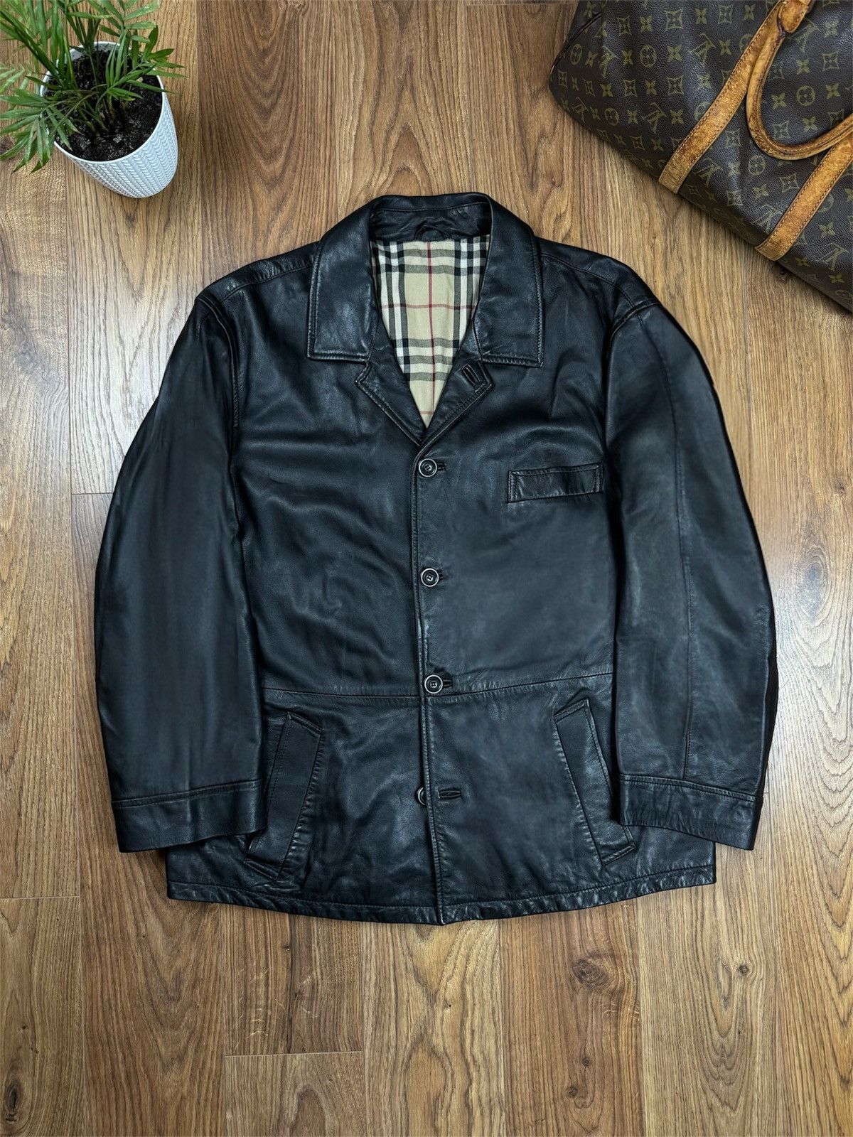 Burberry Vintage leather jacket Burberry original luxury casual item Size US XL / EU 56 / 4 - 1 Thumbnail