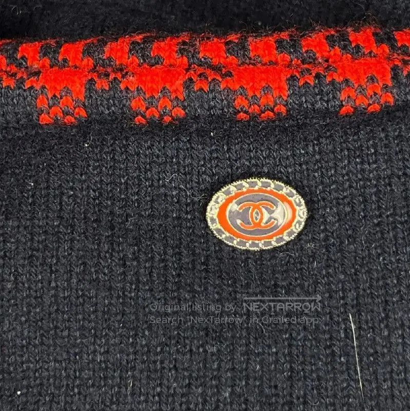 Chanel Chanel Black Cardigan with Red Trim . Size M / US 6-8 / IT 42-44 - 3 Thumbnail