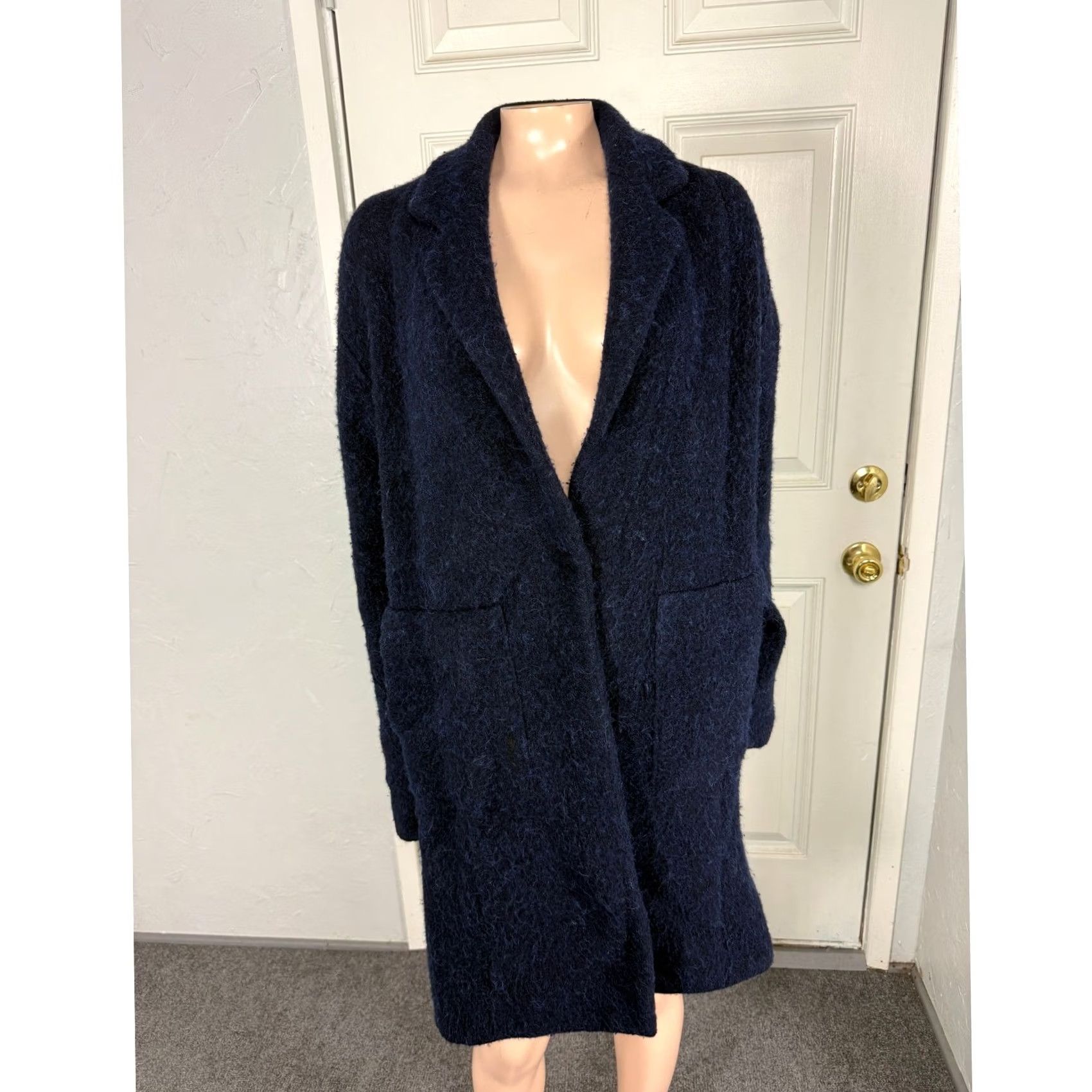Vince Vince Sweater Womens S Women Cardigan Button jacket Navy Fuzzy Wool Alpaca Collar Size S / US 4 / IT 40 - 7 Thumbnail