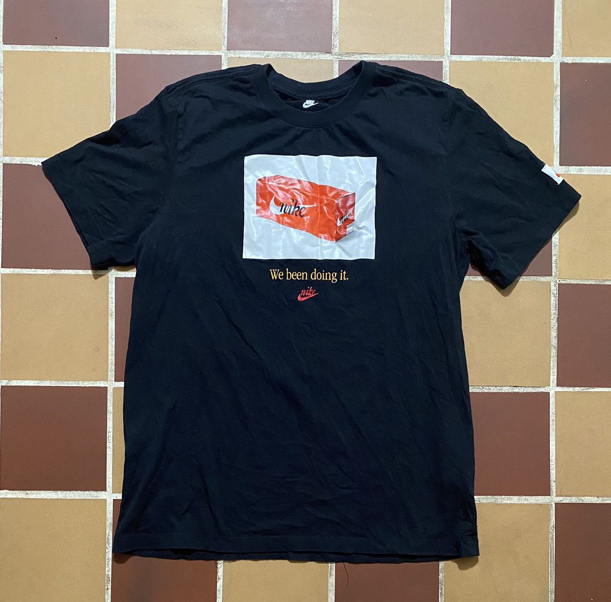 Nike Rare Nike We Been Doing It T-Shirt Size US L / EU 52-54 / 3 - 2 Thumbnail