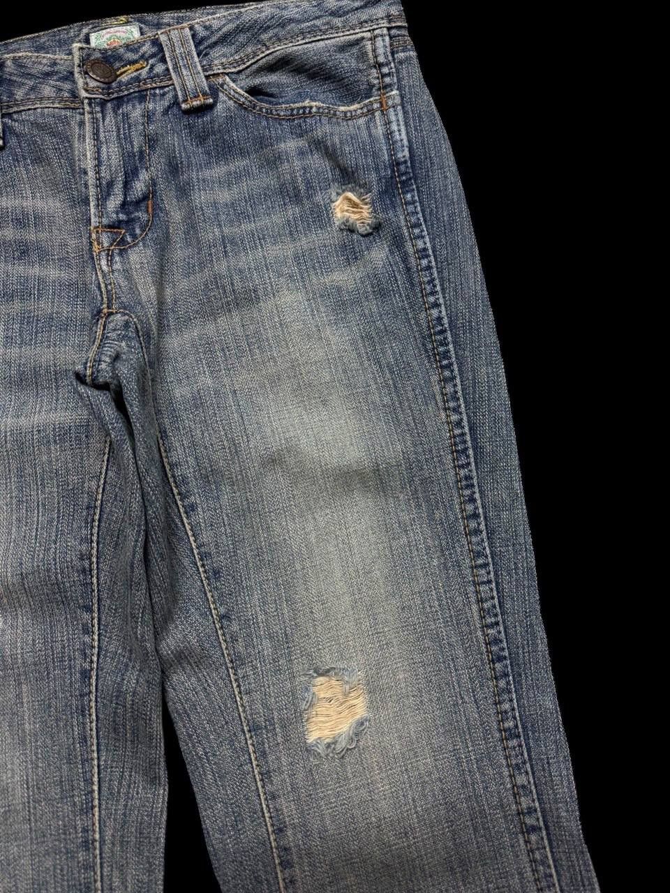 FLARE 90s Brappers Mudwash Distressed Ripped Insane Jeans