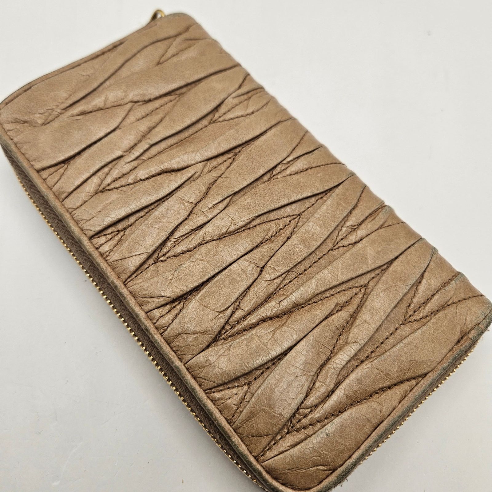 Other MIUMIU VINTAGE MATELASSE LEATHER BEIGE CONTINENTAL WALLET Size ONE SIZE - 3 Thumbnail