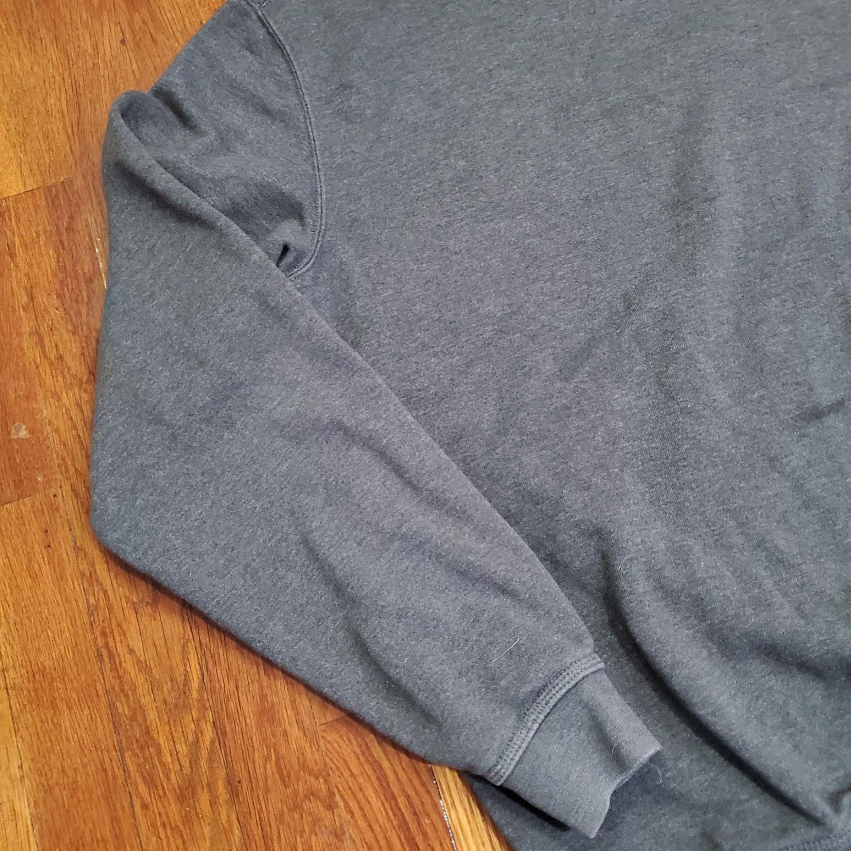 Carhartt VINTAGE Carhartt Sweatshirt Mens LT Gray Fleece Crewneck Pullover Workwear K124 Size US L / EU 52-54 / 3 - 2 Thumbnail