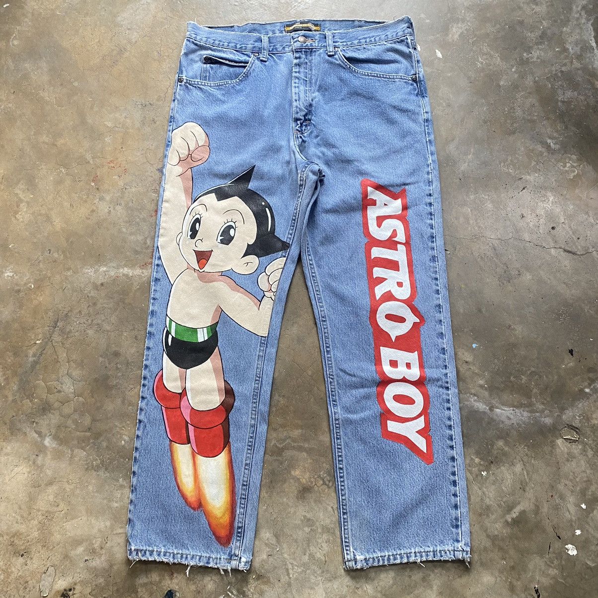 Anime × Lee Lee jeans custom hand painted Astroboy Size US 34 / EU 50 - 1 Thumbnail