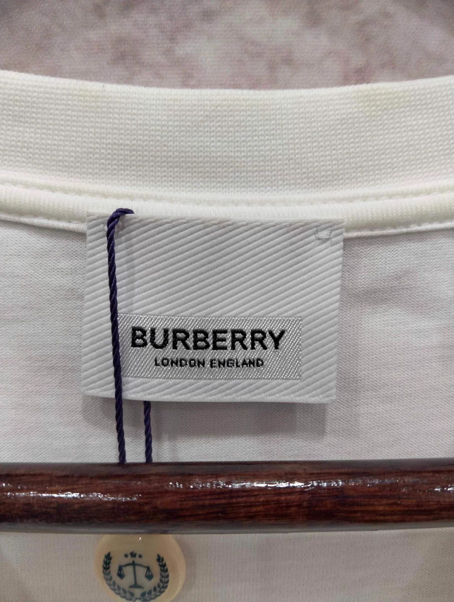 Burberry BURBERRY T-shirt M Size US M / EU 48-50 / 2 - 3 Thumbnail