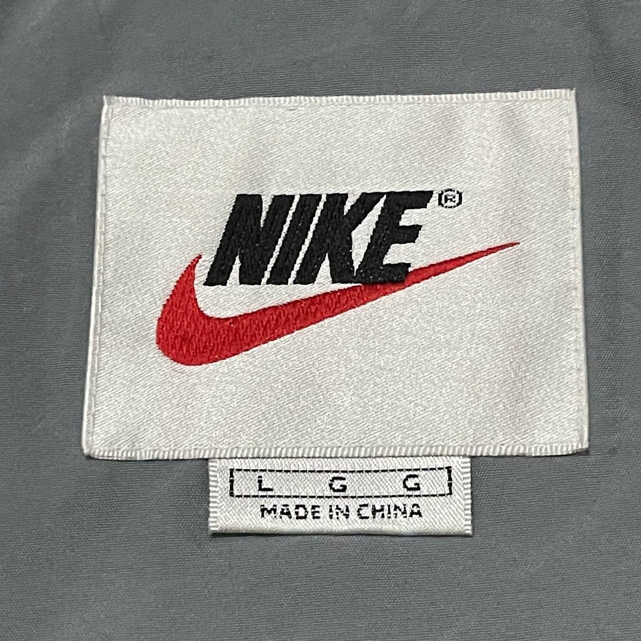 Vintage 90's Nike Jacket Spellout Embroidery