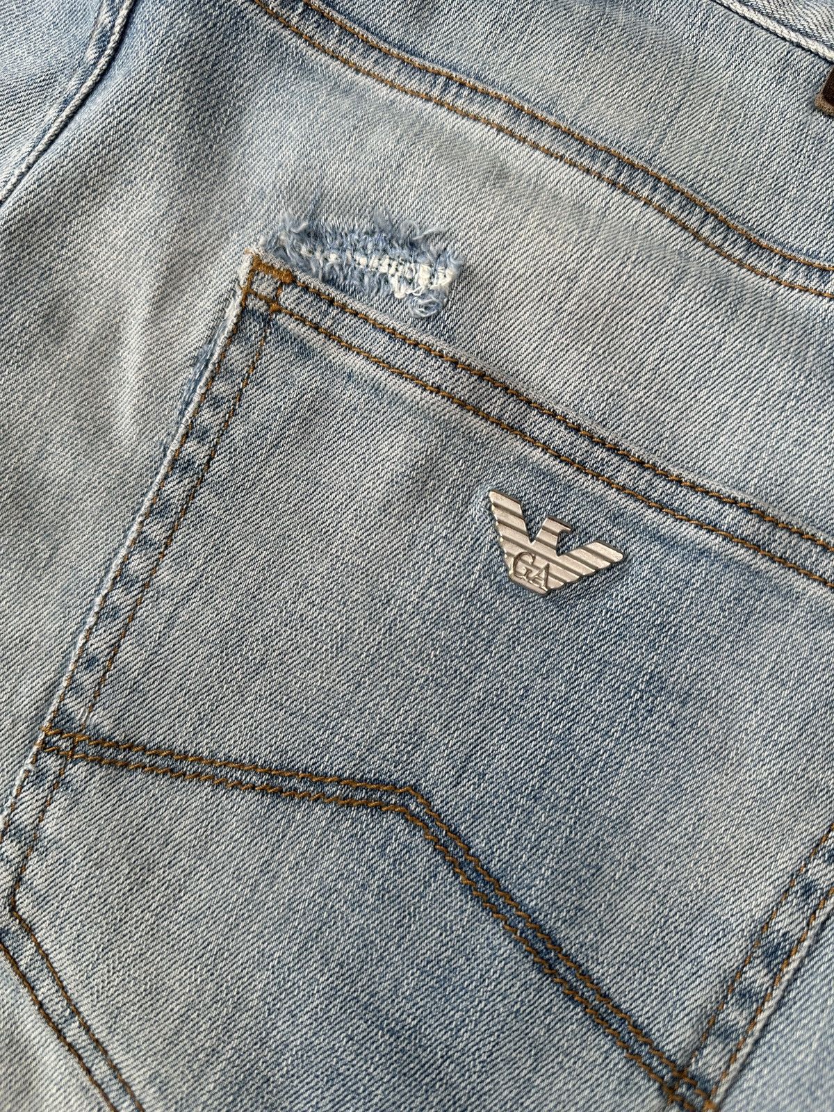 Armani Vintage ARMANI JEANS Washed Light Blue Denim Pants Men’s Size US 33 - 6 Thumbnail