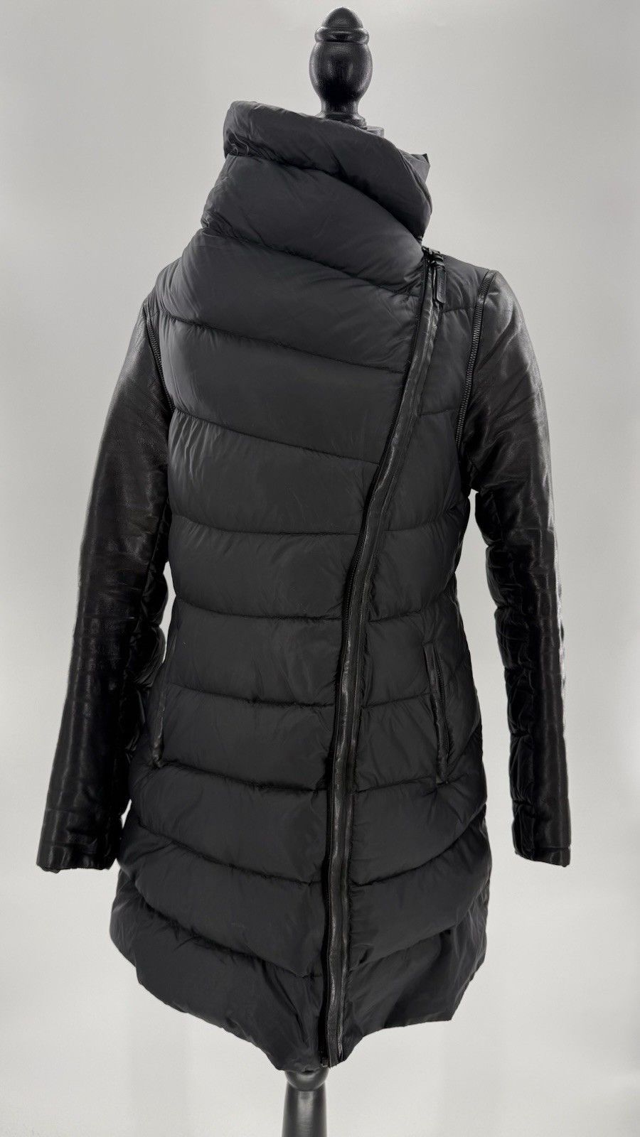 Mackage Womens Mackage Black Asymmetrical Zip Down Puffer Jacket Med Size M / US 6-8 / IT 42-44 - 1 Thumbnail